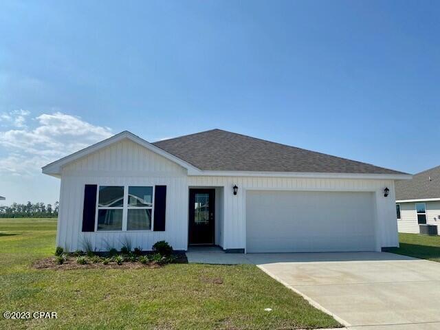 Liberty neighborhood is conveniently located in beautiful Panama City off of Star Avenue near 231.Located just 25 minutes from Tyndall Airforce Base, 20 minutes to hospitals, and less than 15 minutes to shopping, restaurants, and grocery stores you will be amazed at the convenience once you enter the winding entrance to this beautiful sanctuary. Liberty, D.R. Horton's premier new lifestyle community, offers a 7500 square foot community center with full gym, wellness rooms and much more. Additionally, behind the community center is a water wonderland with resort style pool, splash pads, and an outdoor grilling kitchen with seating. Just when you thought it could not offer more, there are sidewalks, ponds, fountains, and conservation areas throughout this beautiful neighborhood full of nature.
Upon entering the Aldridge floorplan you immediately notice the bright entry way afforded by the prairie door. This 3 bedroom 2 bath, 1272 square foot home is an open floorplan. The primary bedroom and bathroom are located off the entry at the front of the home. The primary bathroom has double sink vanity, large shower, and a huge closet. Proceed down the entry hallway passing the laundry area as you enter into the kitchen, dining, and family area. The kitchen offers either a peninsula or island with space for bar seating. On the opposite side of the home from the primary bedroom upfront, there are two spacious secondary bedrooms separated by another bathroom making this home a true split floorplan. The 4 sided vinyl exterior home sits on an oversized lot, sodded on 4 sides, with an inviting patio area allowing you to enjoy grilling outside with family and friends.