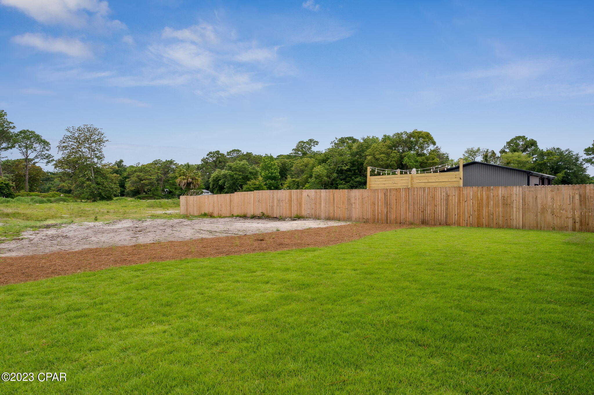 Pines 5th Add - Residential