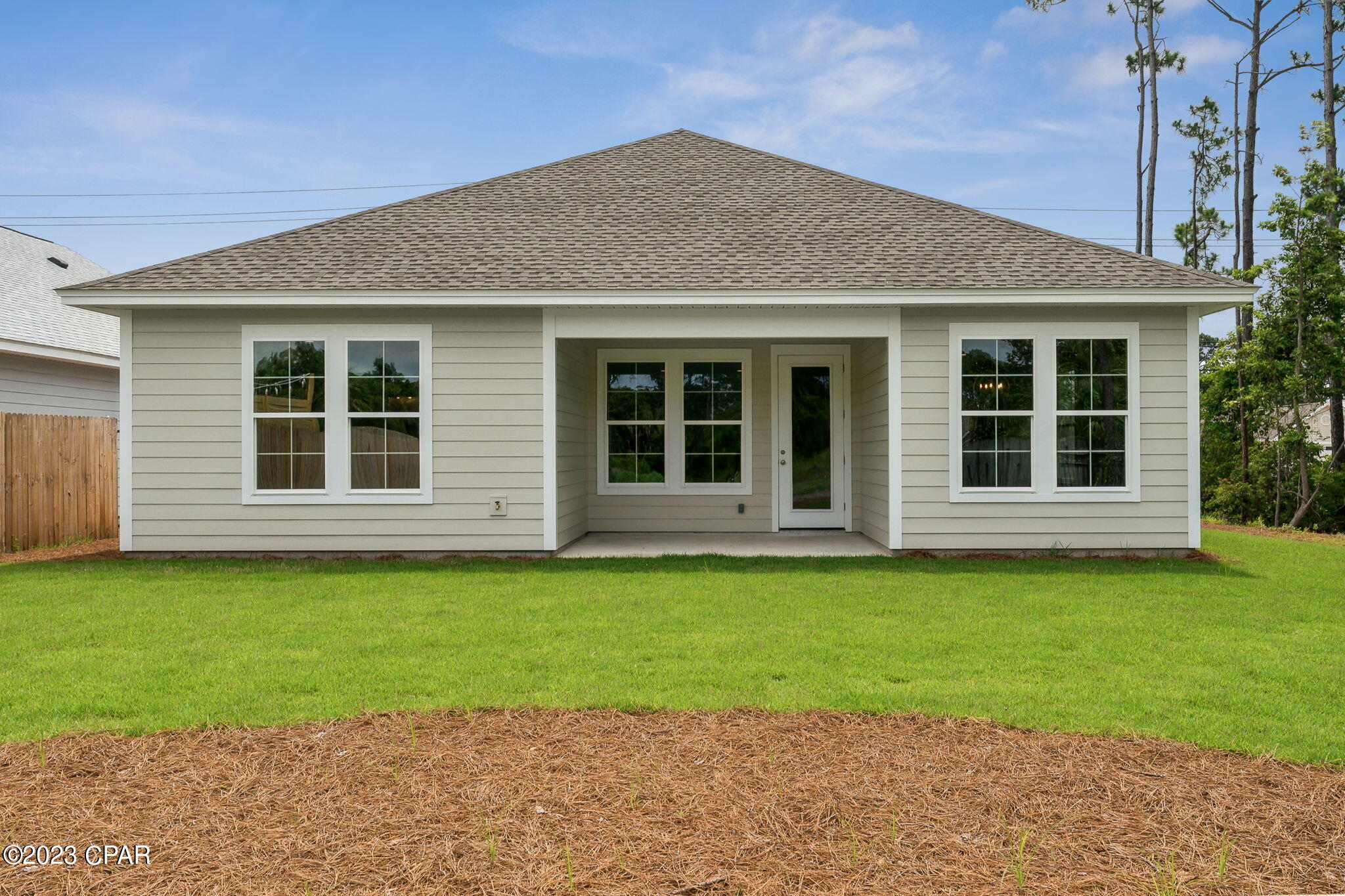 Pines 5th Add - Residential