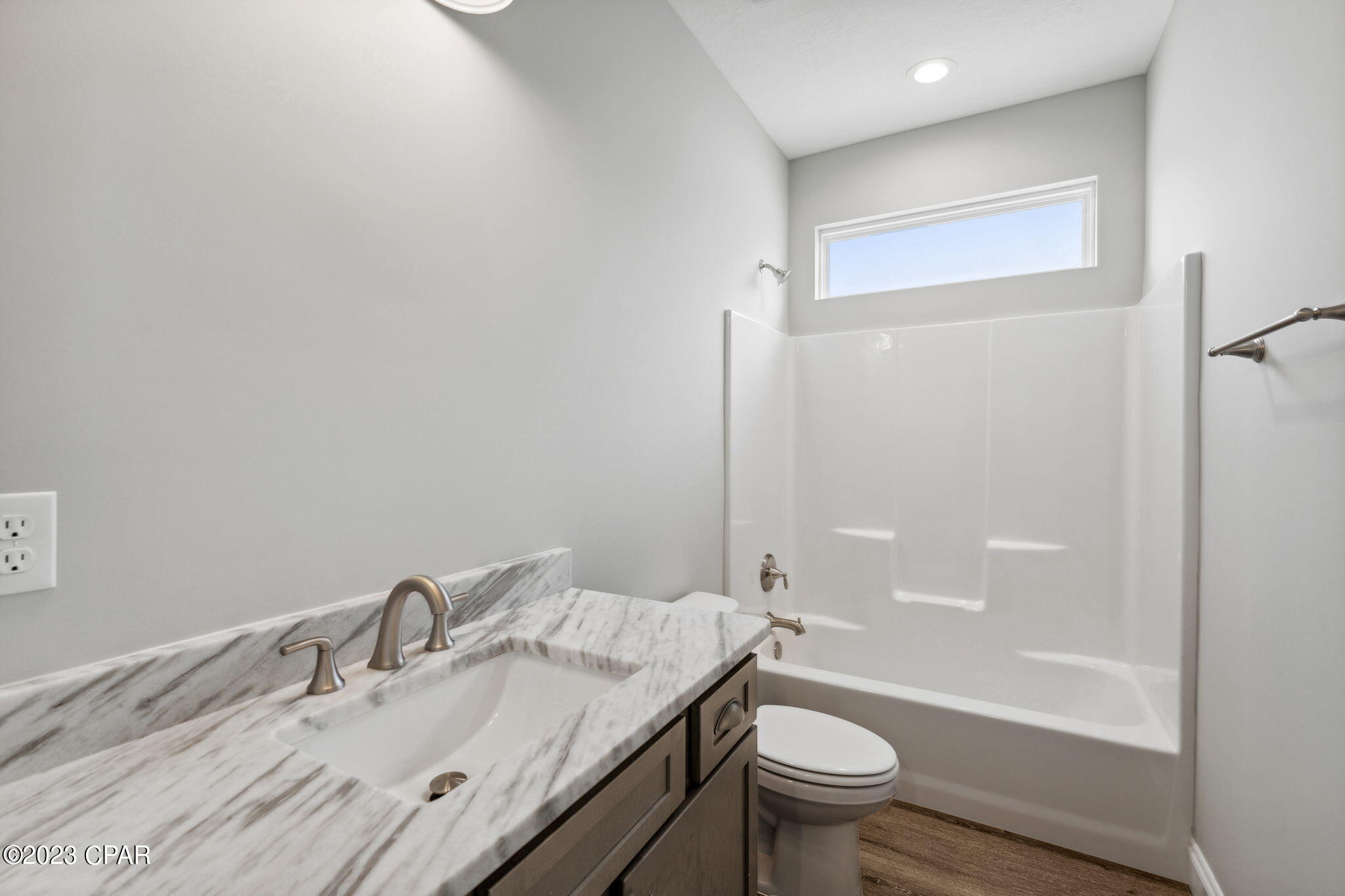 Pines 5th Add - Residential