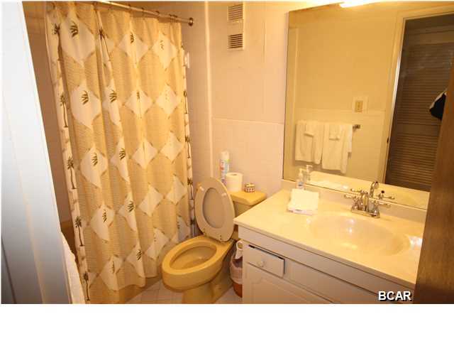Regency Towers - Residential
