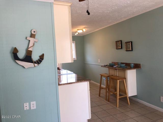 Lazy Daze Condo. - Residential
