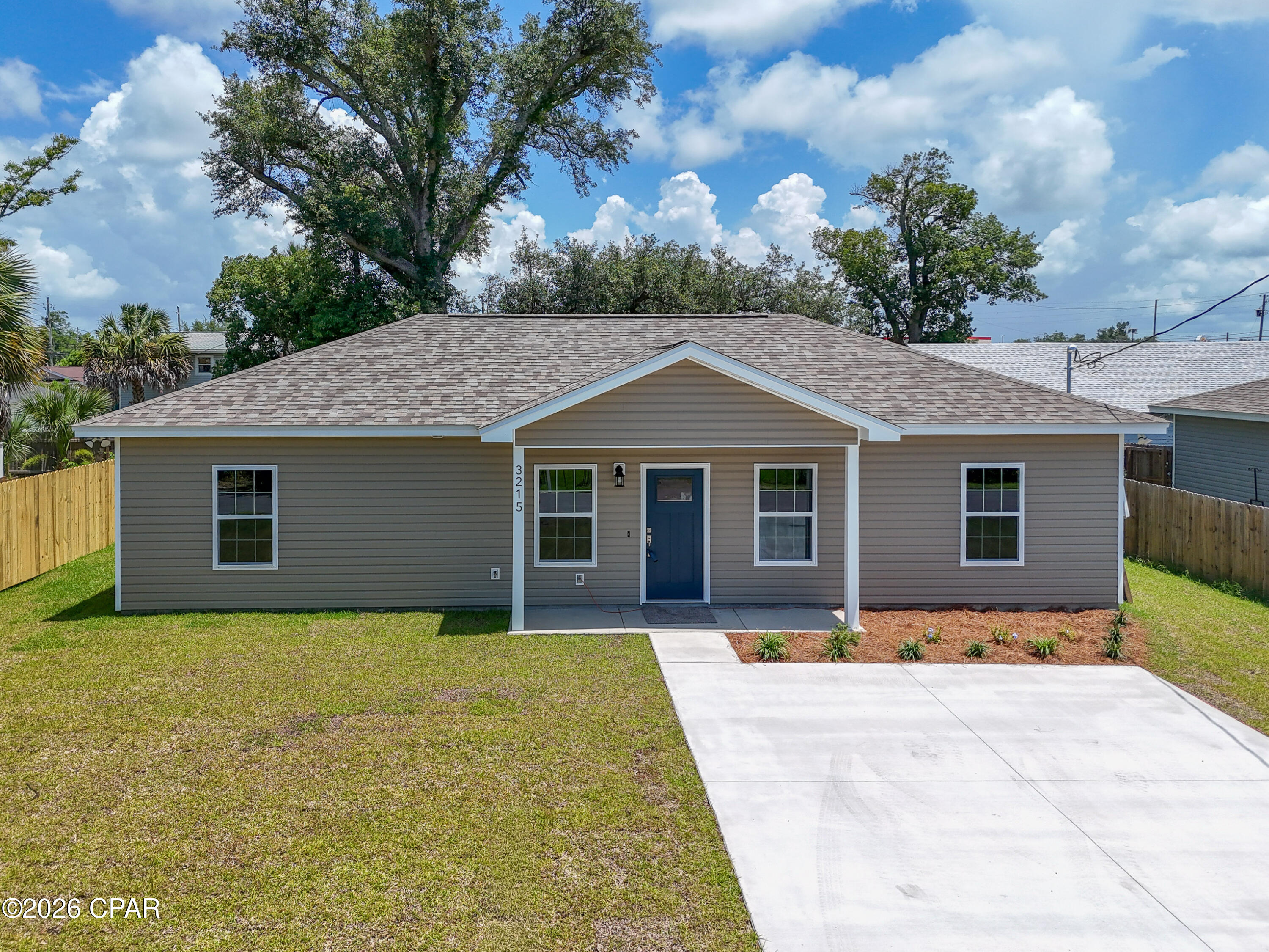 This adorable new construction is close to restaurants, shopping and public transportation. It has open floor plan with granite counter tops, updated light fixtures, Tile floors, spacious living are, large bedrooms, double vanity, and has a fenced back yard. It only minutes from Tyndall AFB