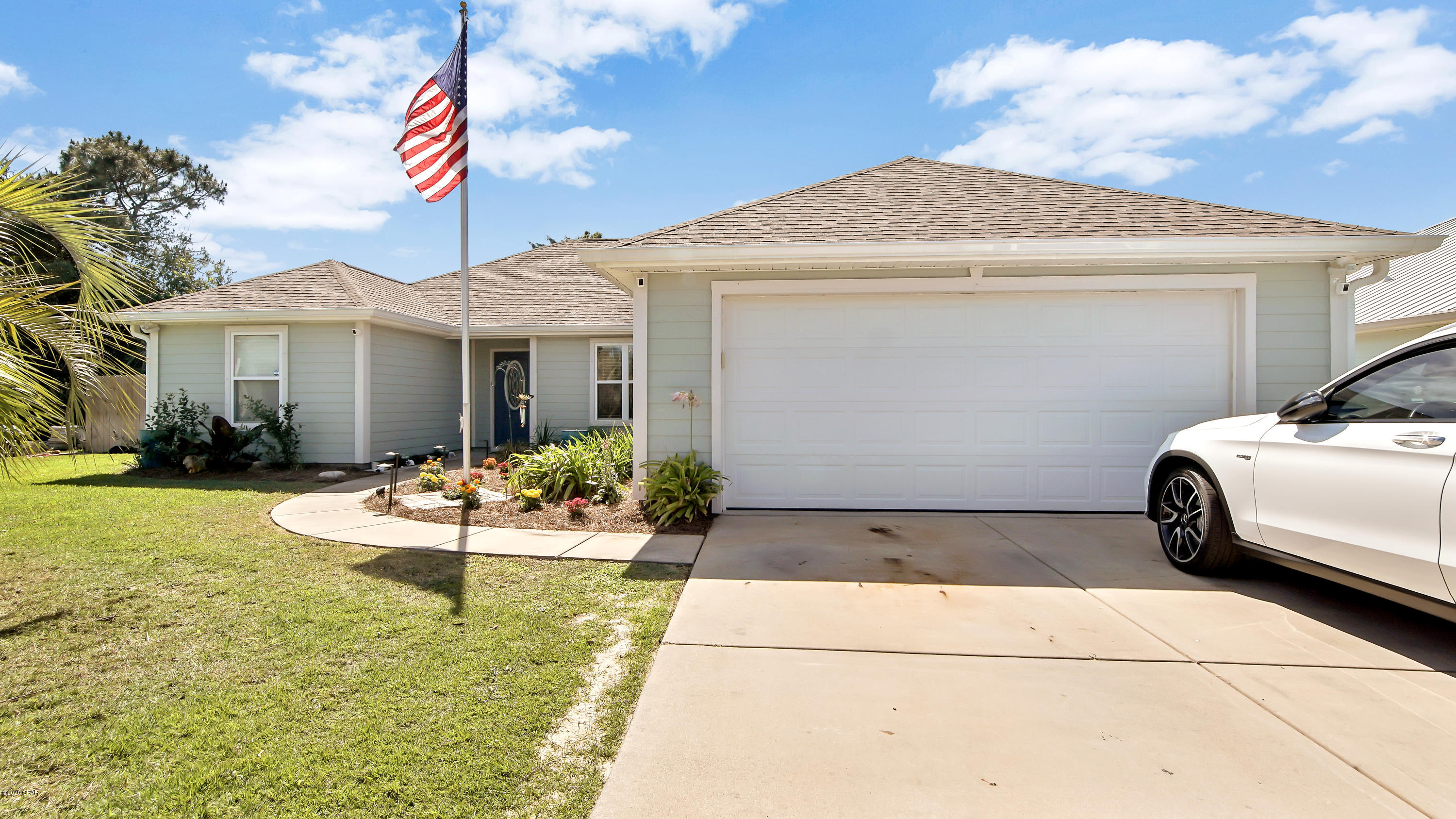**Accepted Contract, but Seller is accepting Back-up offers. ** 3 bdr/2 bath Beautiful home is on a private street & just short stroll to the beach. It sits on one of the largest lots in the neighborhood. The kitchen is renovated with new soft close cabinets, granite, backsplash and large eat-at bar as well as new granite in both bathrooms. This like-new home is in a fabulous family friendly neighborhood. There is a wonderful large screened-in back patio to enjoy a wonderful sunrise/sunset! The large ''He/She'' Shed'  is brand new, custom built w/concrete/&metal foundation, shingle roof, painted hardi-board to match the main home. This will sell quickly, so make your appointment today!  All sizes are approximate and need to be verified if important. Owner is related to FL Licensed Realtor