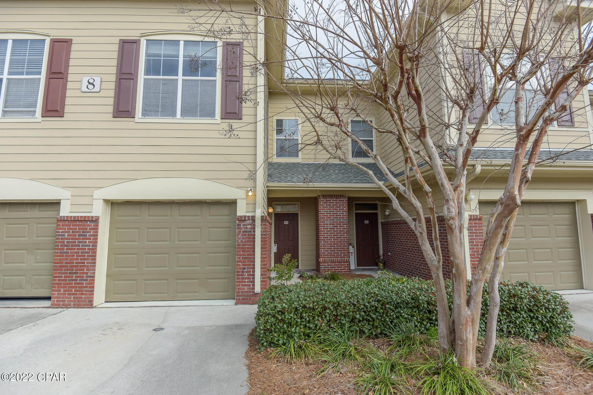 */ FOR RENT\* Very nice townhome in Baldwin Rowe gated community. Home features a very spacious layout with all bedrooms upstairs. The kitchen has granite countertops that look into the living area. Home also has a 1 car garage and a screened in back porch. Community has an inground shared pool and clubhouse, and landscaping maintenance! Very close to schools and shopping with a short drive to the beach! Don't miss out! Apply today at whenyouthinkrentals.com
