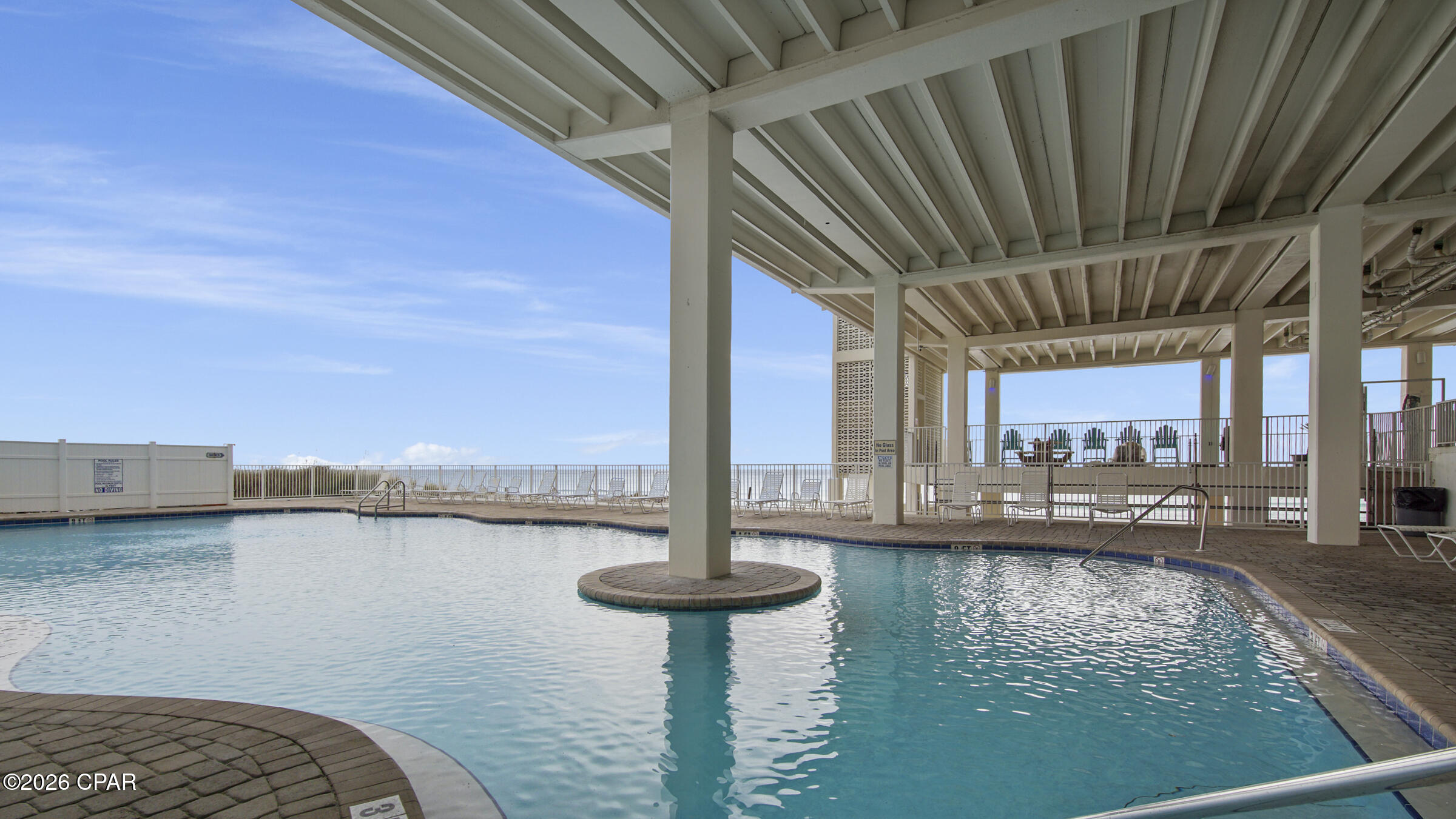 Fontainebleau Terrace - Residential