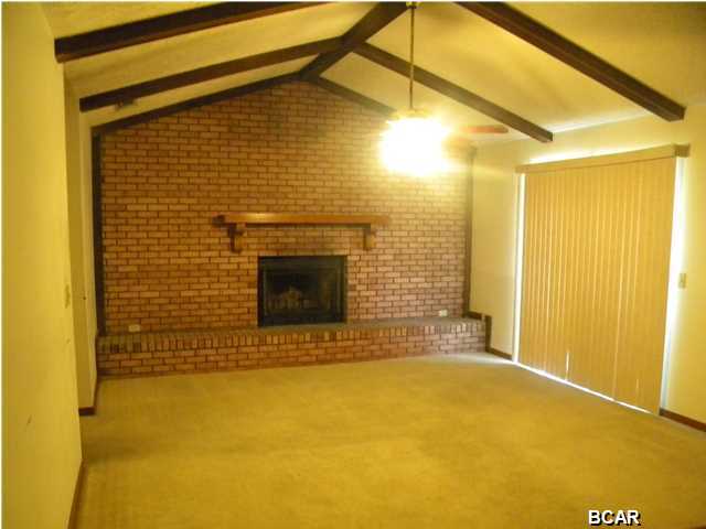 Grimes Callaway Bayou Est U-1 - Residential Lease
