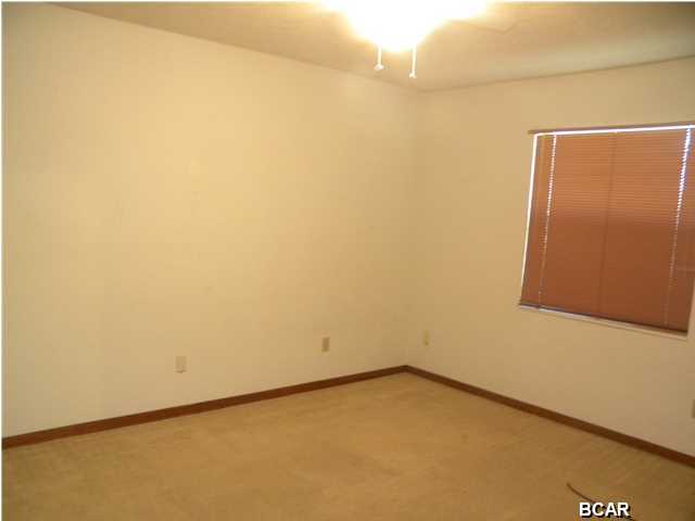 Grimes Callaway Bayou Est U-1 - Residential Lease