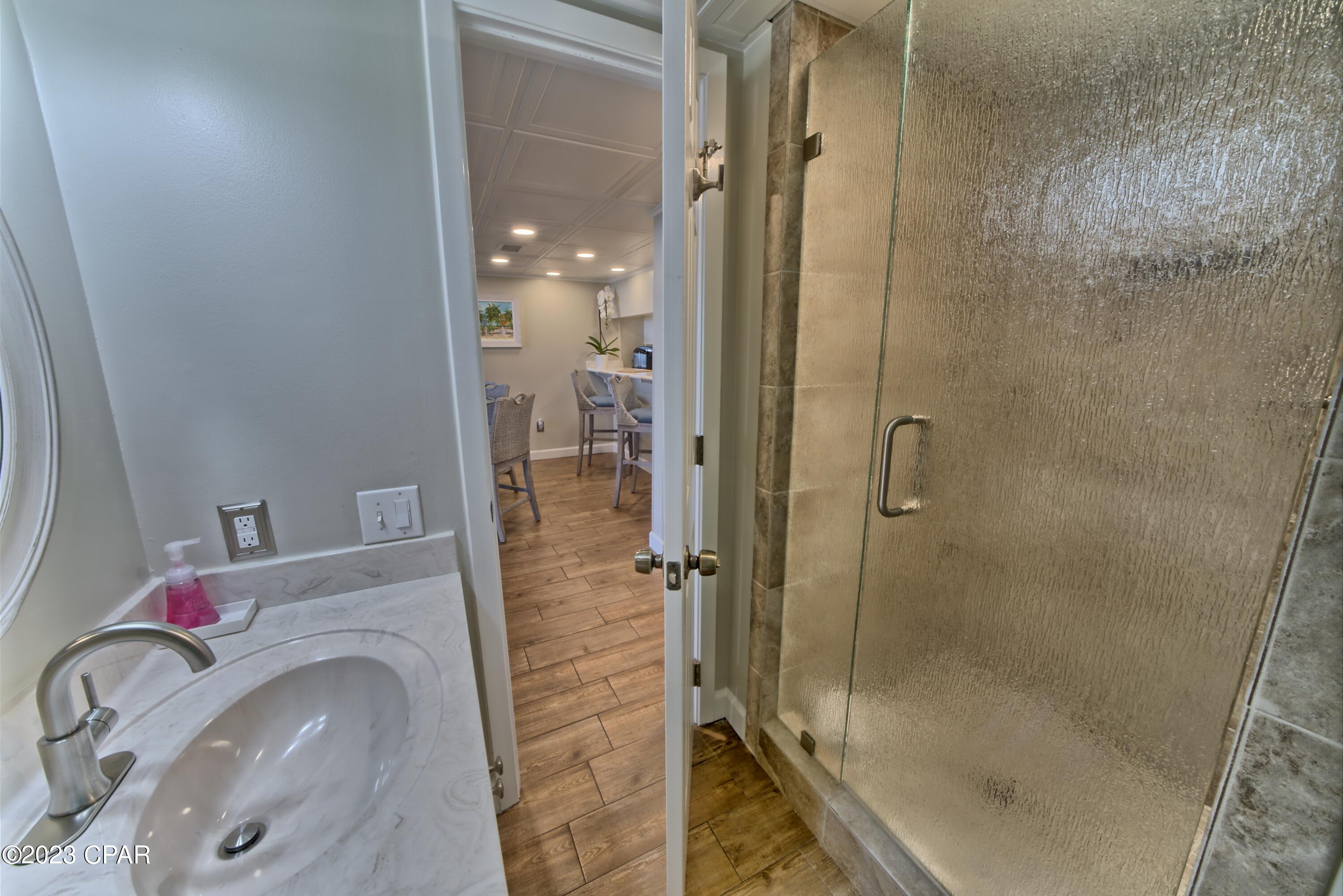 Edgewater Tower I - Residential