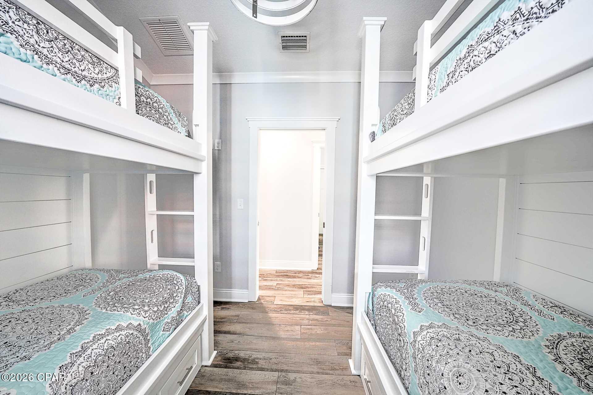 Venture Out Travel Trail - Residential