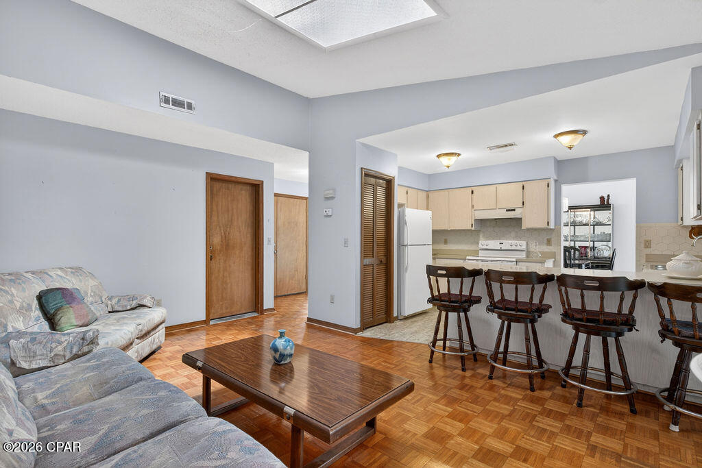 Oak Hills Unit 1 - Residential
