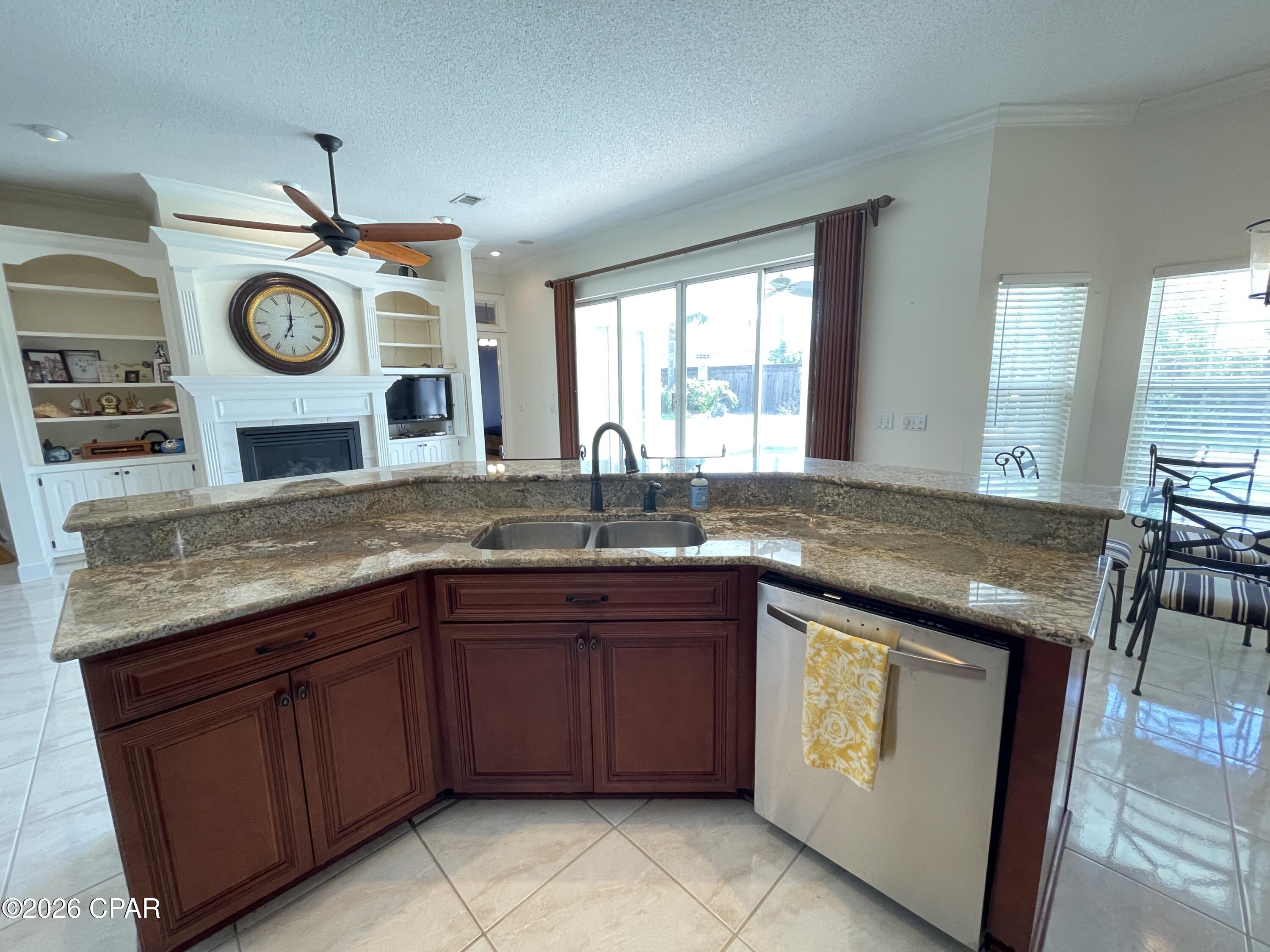 Palm Bay Unit 4 - Residential Lease
