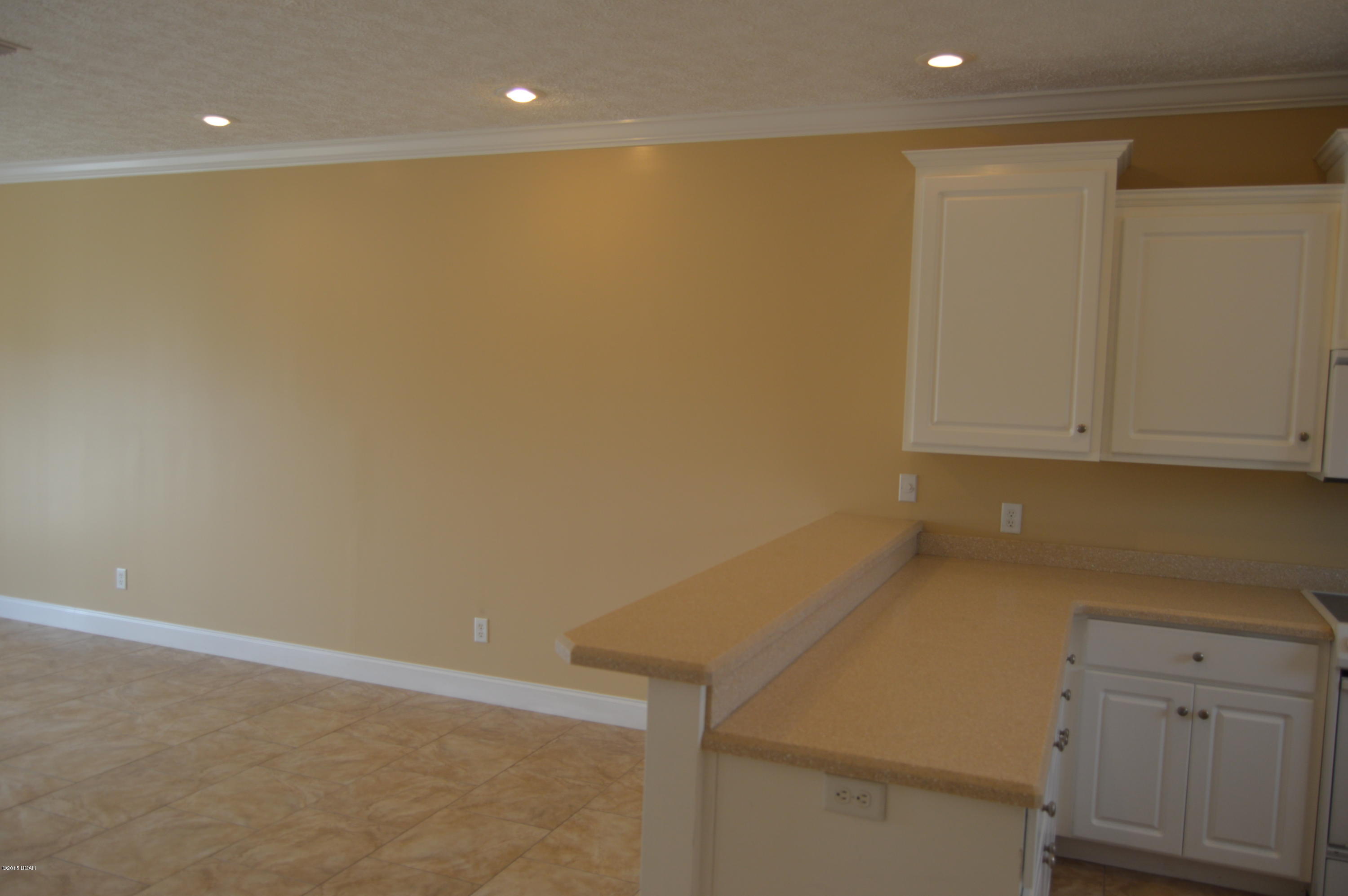 Laguna Beach Estates 9th Add - Residential