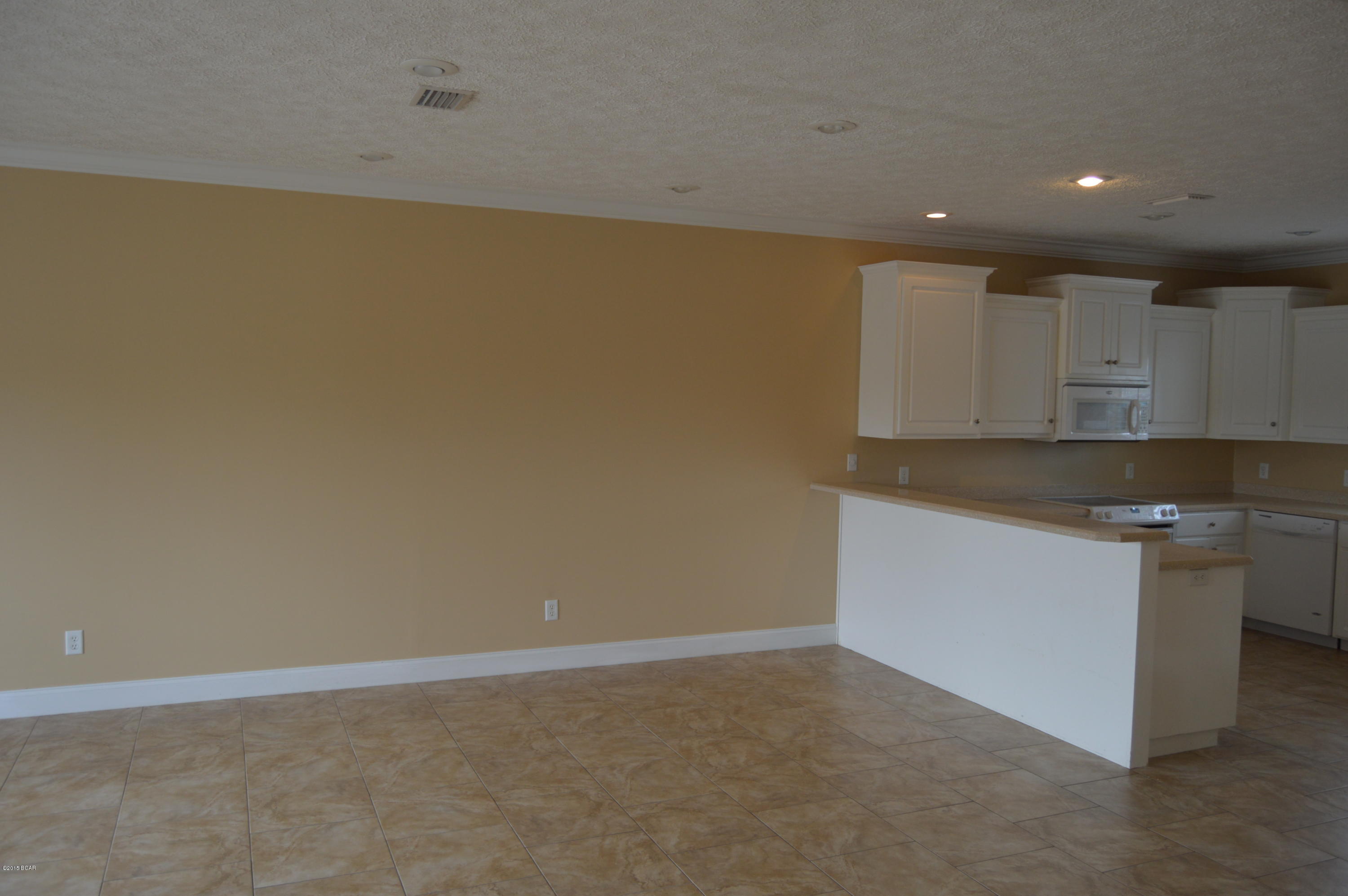 Laguna Beach Estates 9th Add - Residential