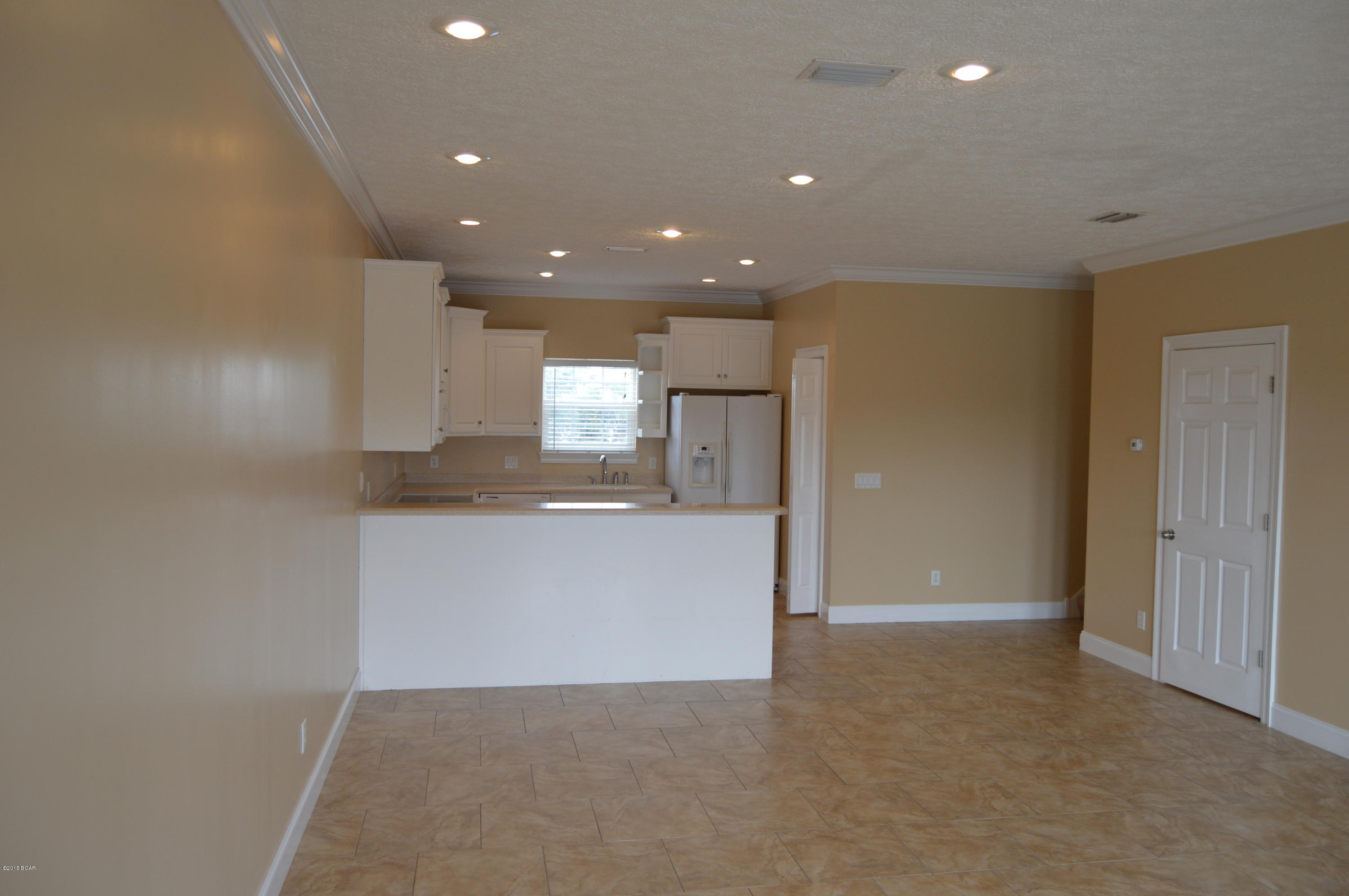 Laguna Beach Estates 9th Add - Residential