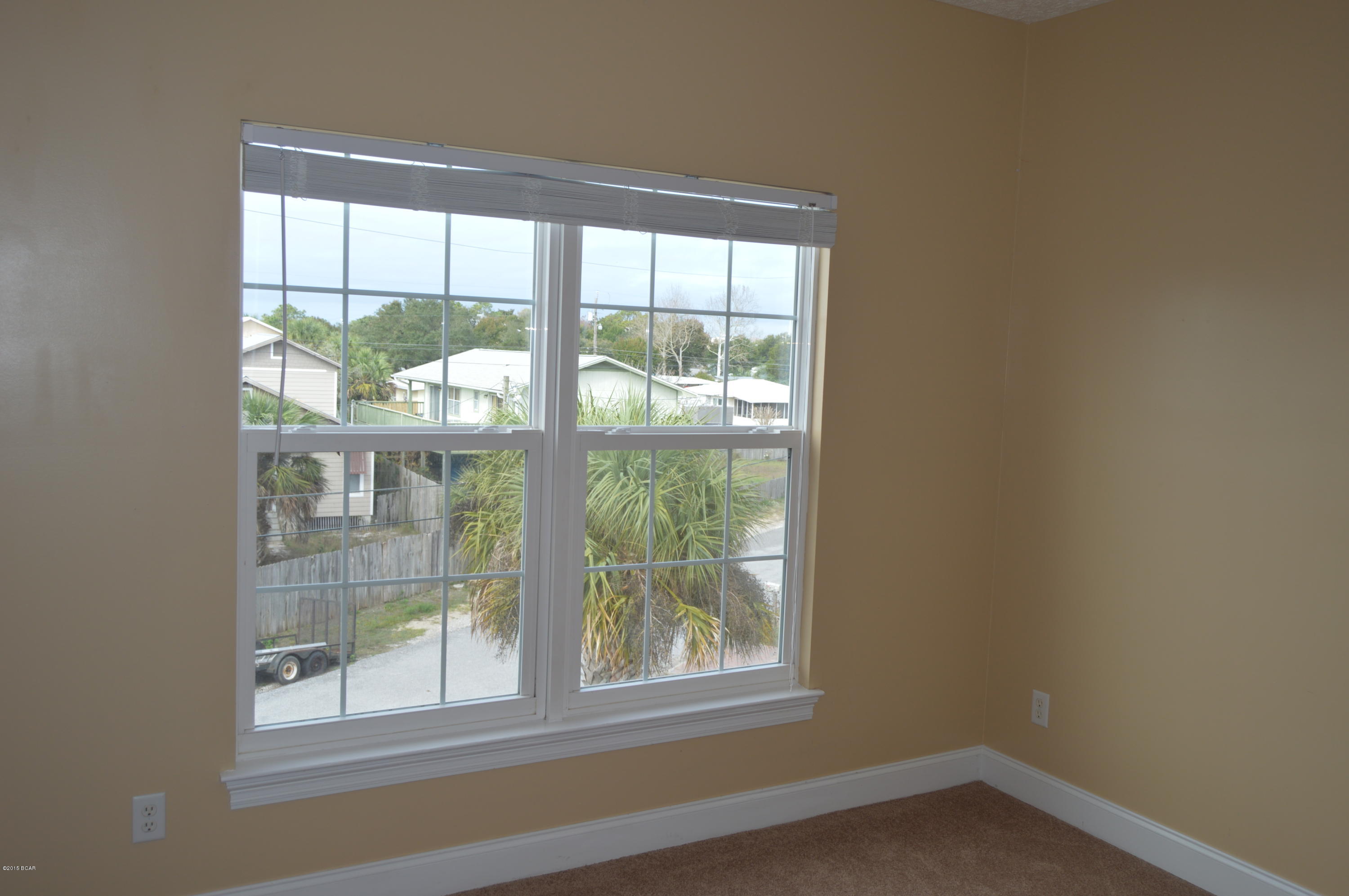 Laguna Beach Estates 9th Add - Residential