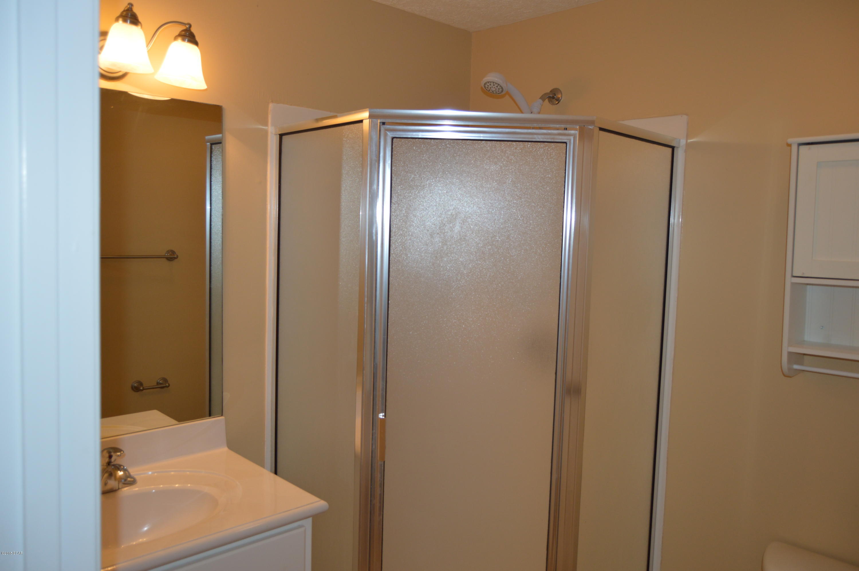 Laguna Beach Estates 9th Add - Residential