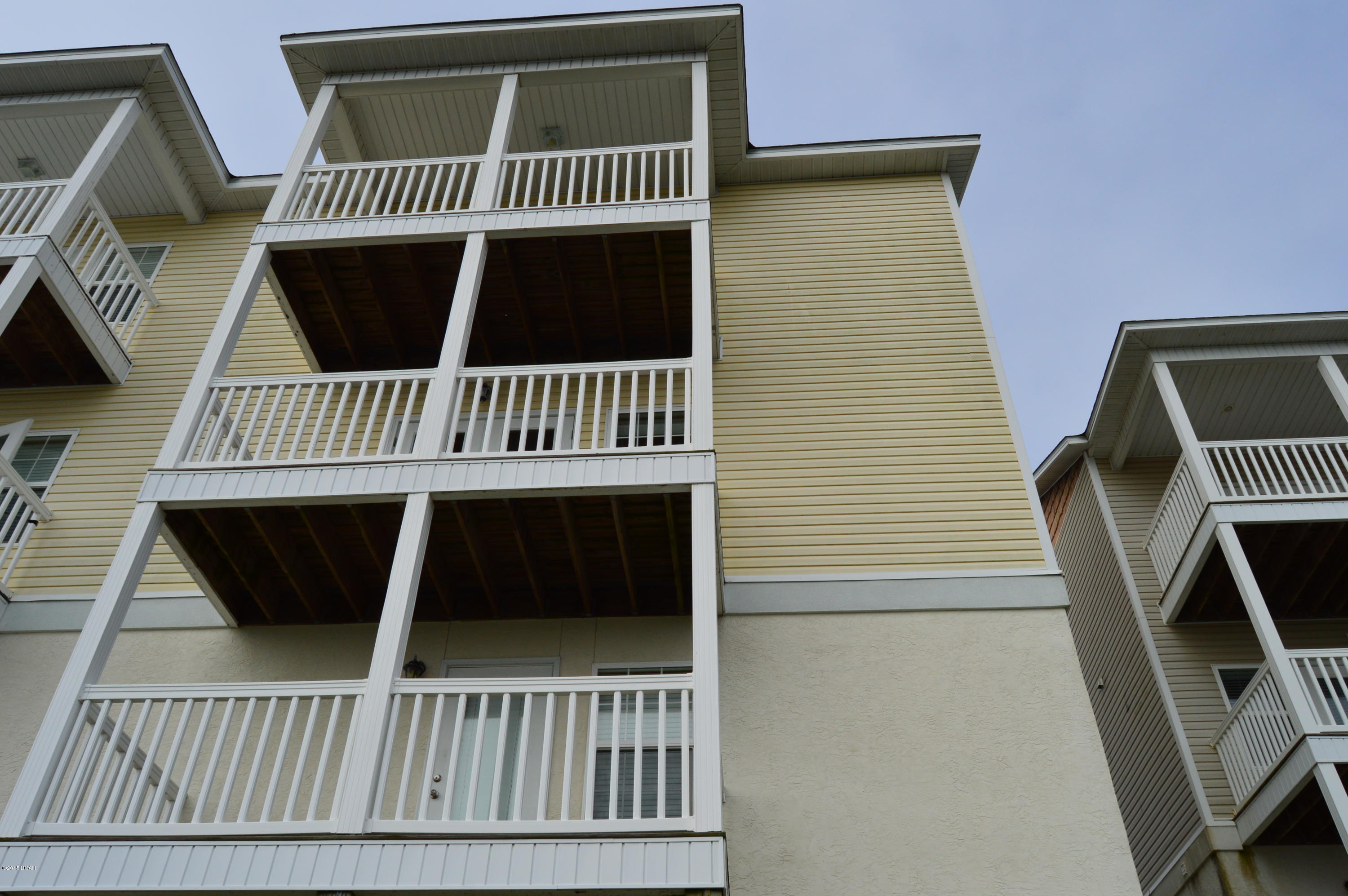 Laguna Beach Estates 9th Add - Residential