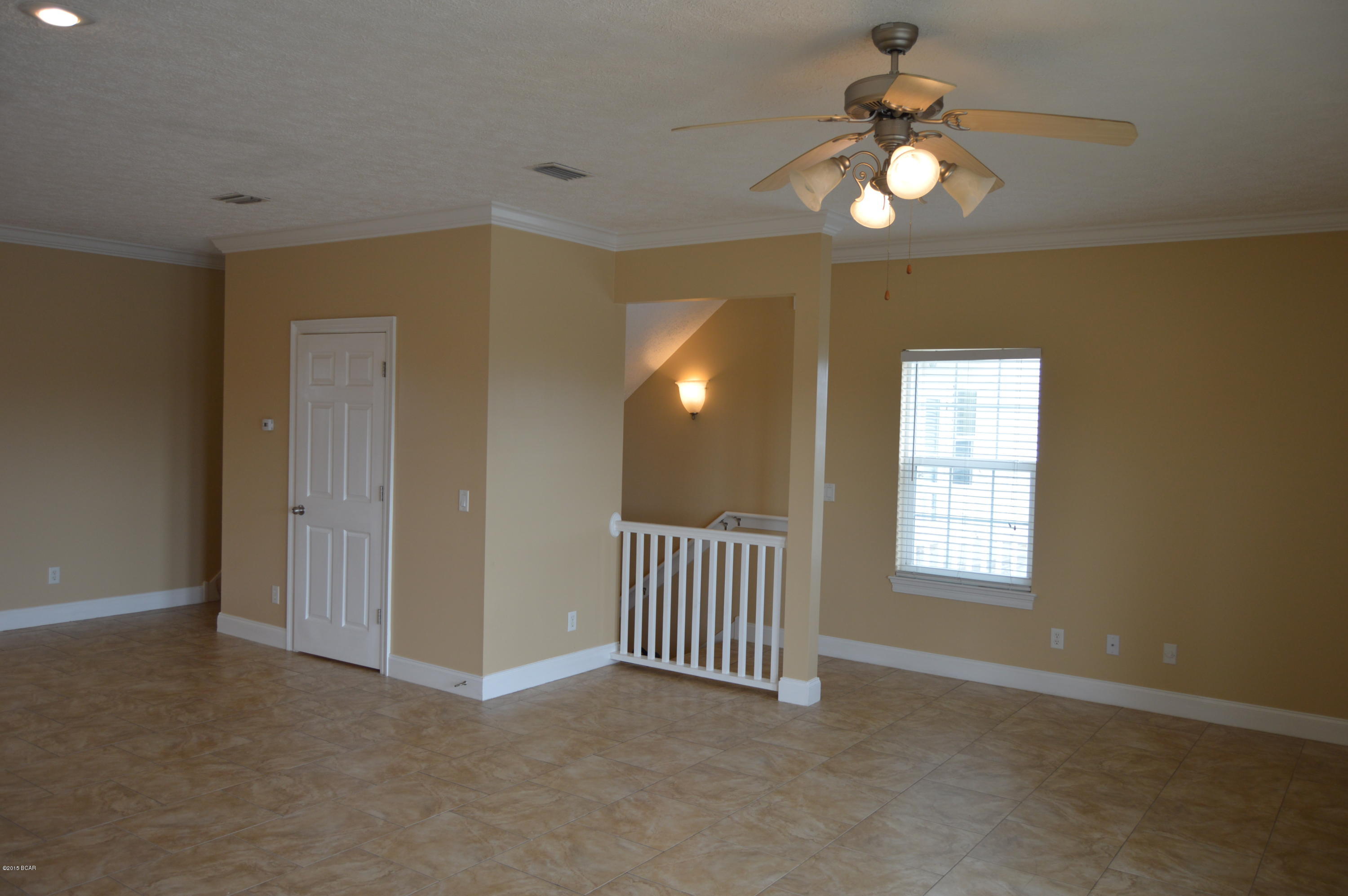 Laguna Beach Estates 9th Add - Residential