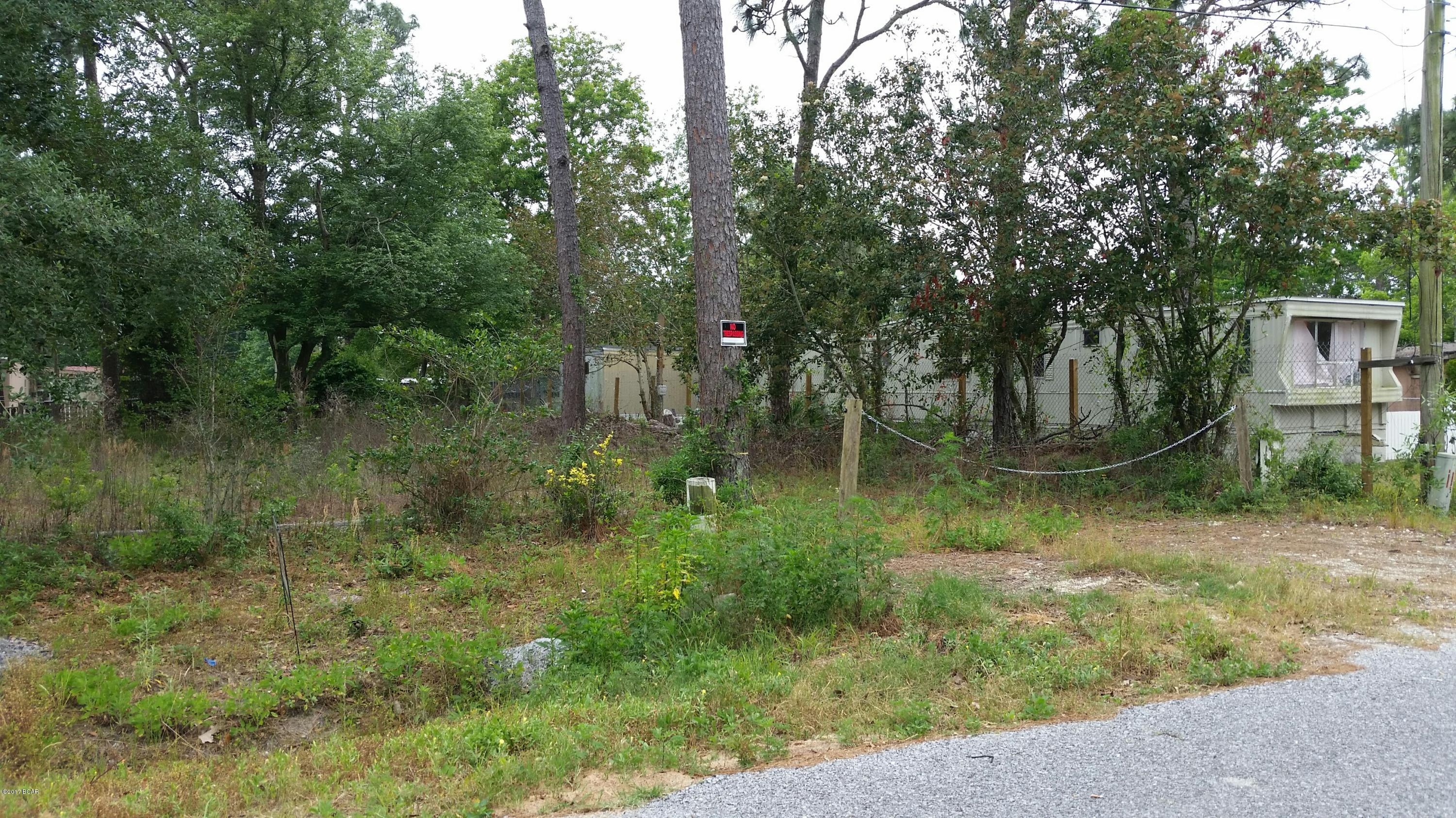 Gulf Pines - Land