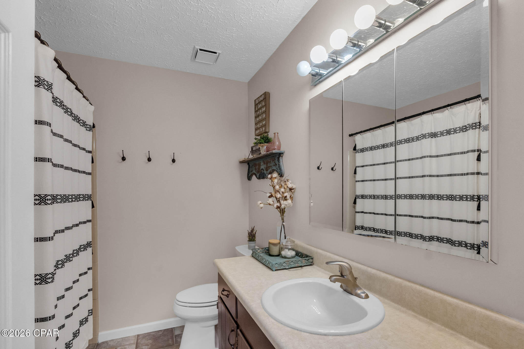 Derby Woods 1st Add - Residential