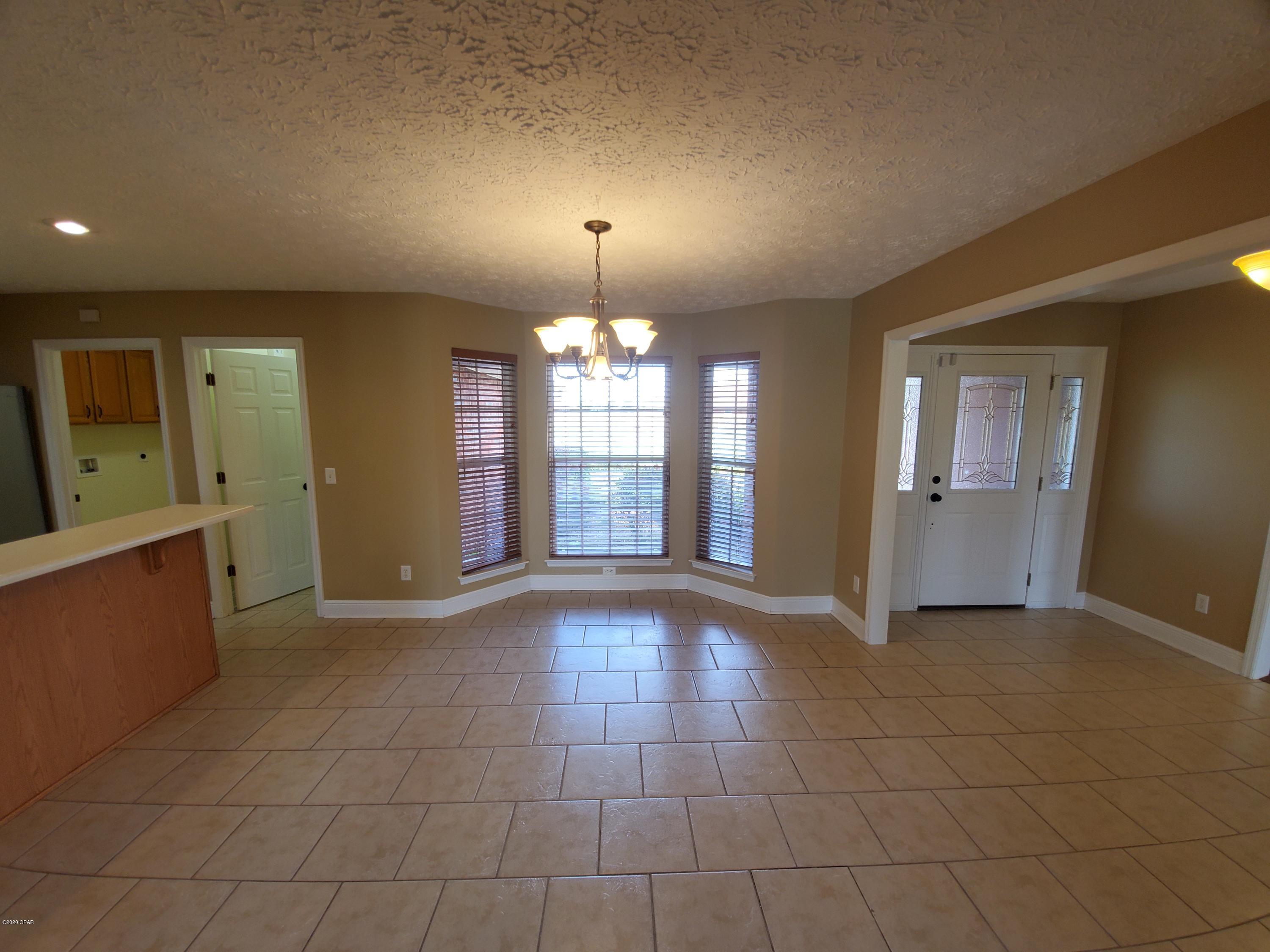 [No Recorded Subdiv] - Residential Lease