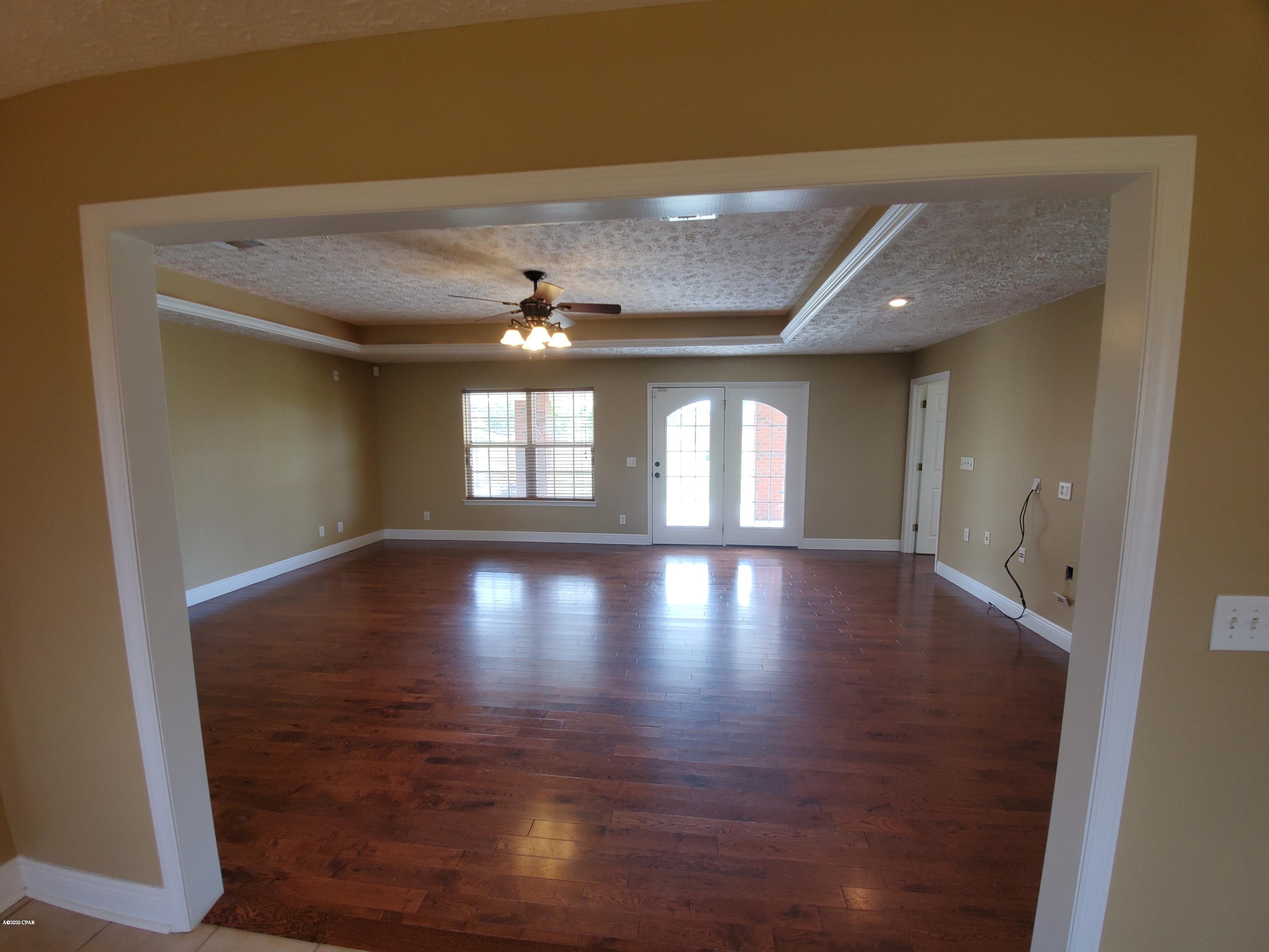 [No Recorded Subdiv] - Residential Lease