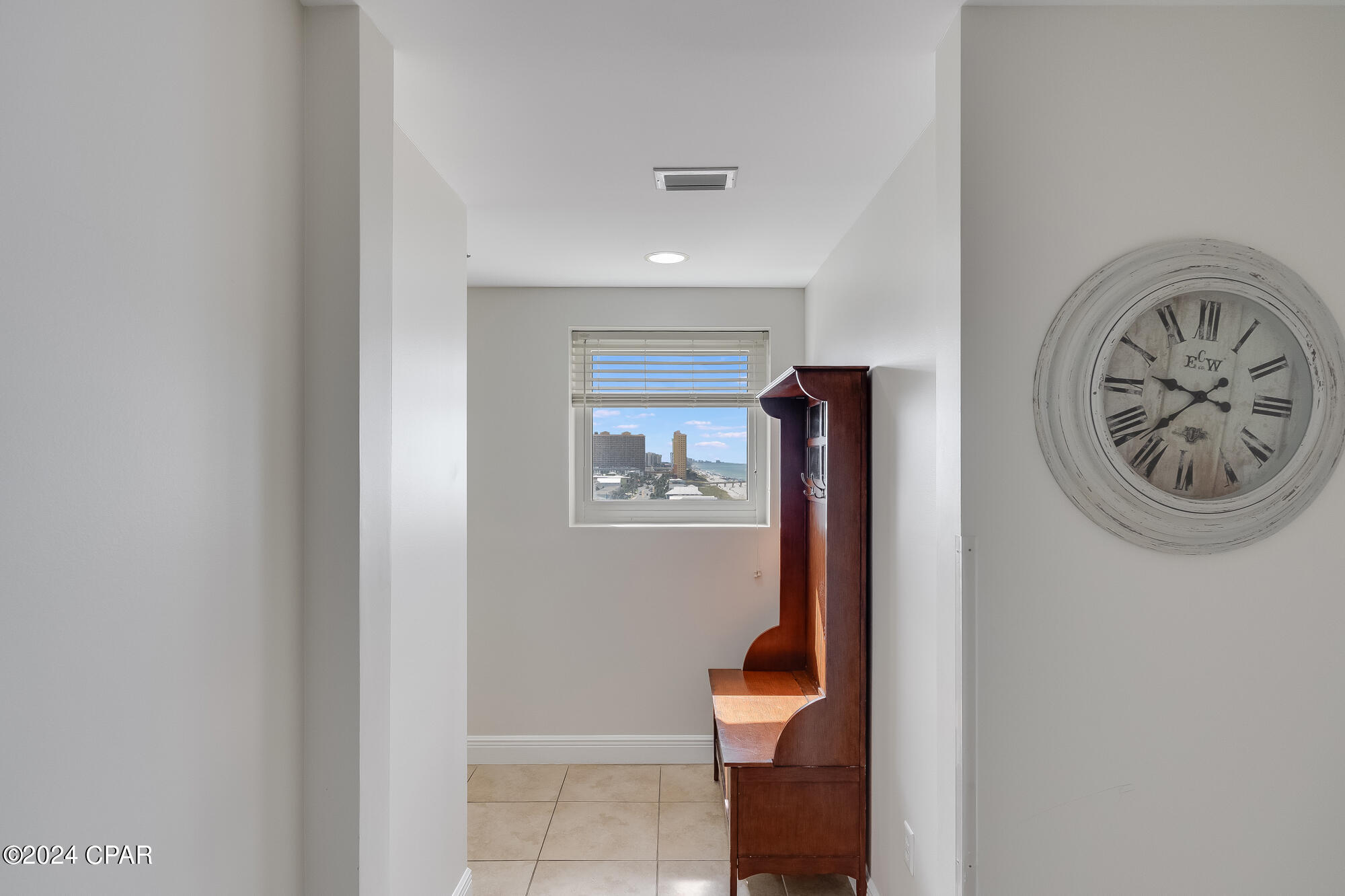 Sterling Breeze - Residential