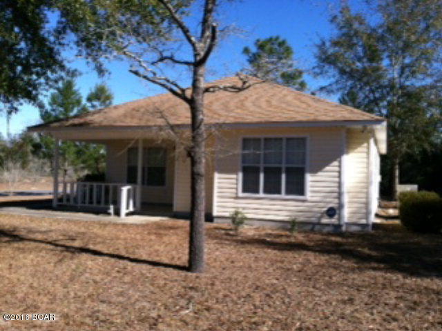Great home at a great price. This 2br/2ba would make a wonderful starter or retirement home. Features are split bedroom floor plan, open floor plan with the kitchen, living and dining rooms. Master bath has handicap accessible shower. There is an extra long breakfast bar between kitchen and living room. Screened in back porch. Home sits on a corner lot.