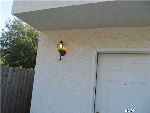 Drummond & Ware Add - Residential Lease