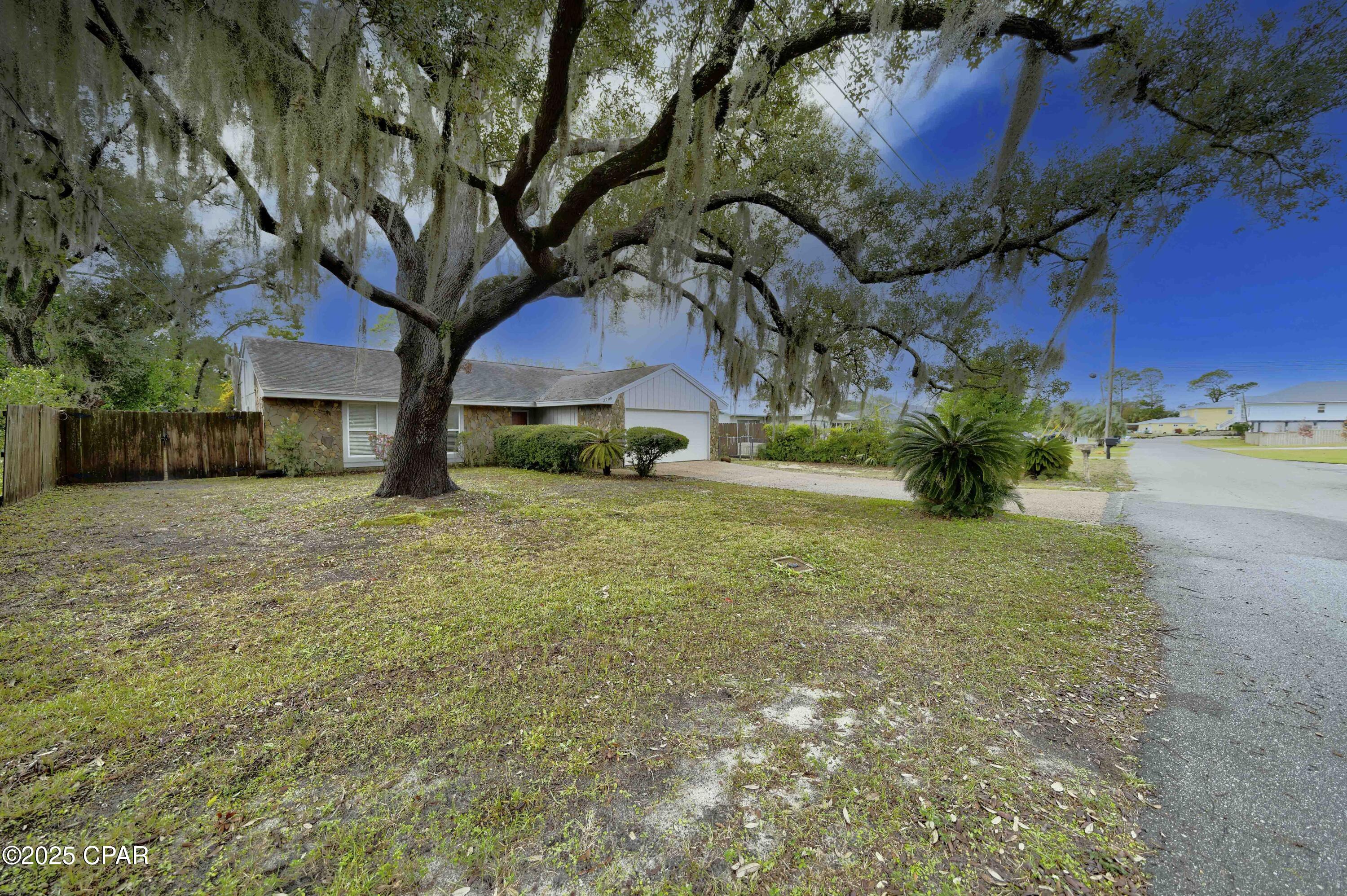 Shoreline Properties#1 - Residential