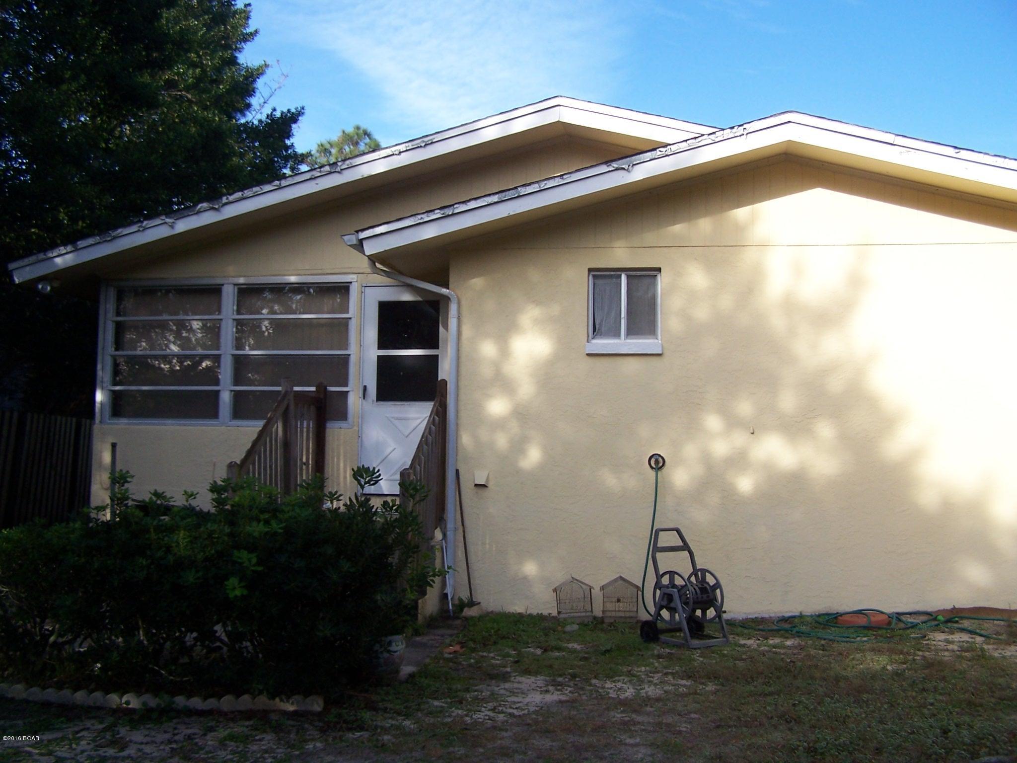 Diamond Head-Lakeside - Residential