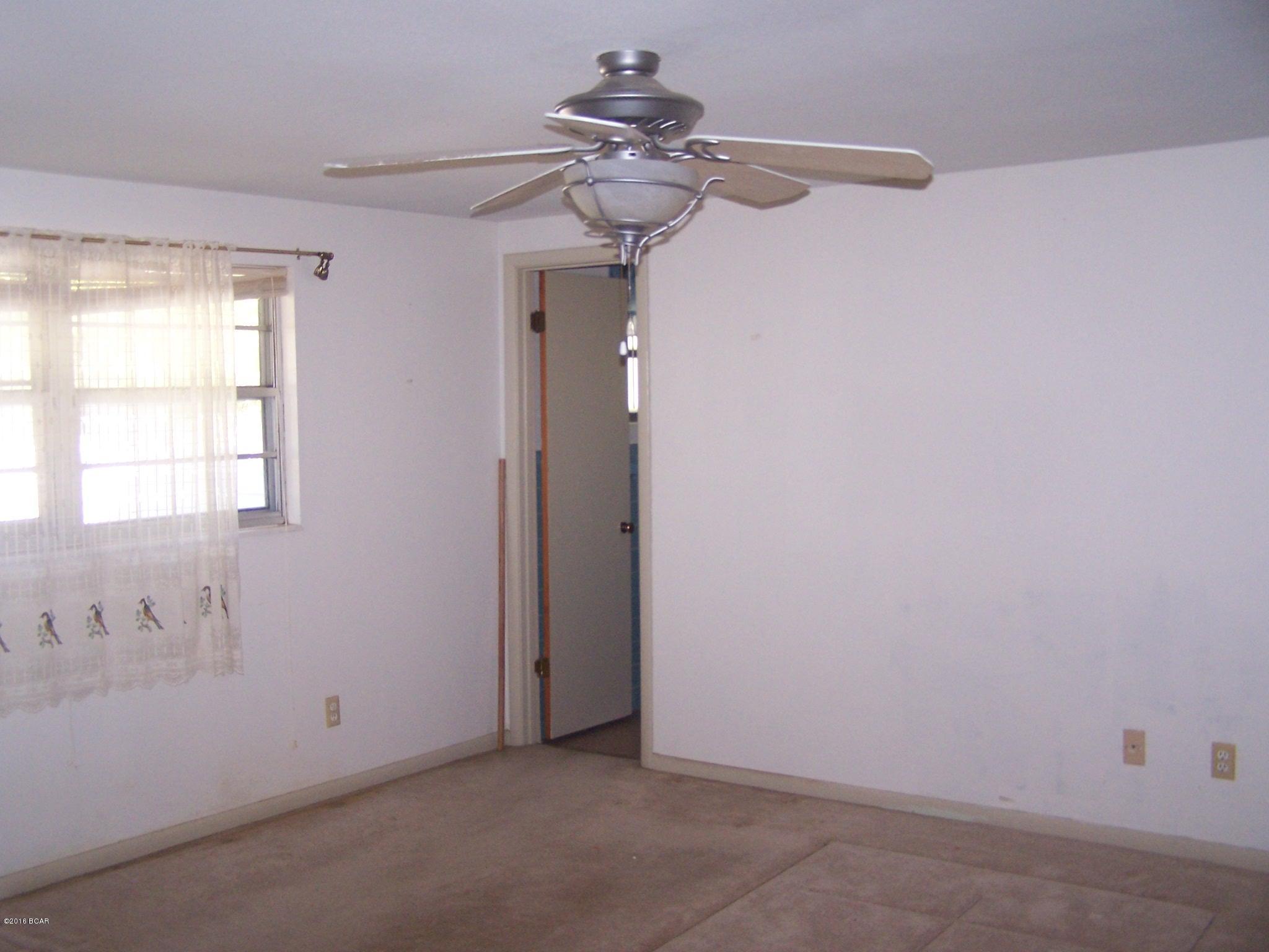 Diamond Head-Lakeside - Residential