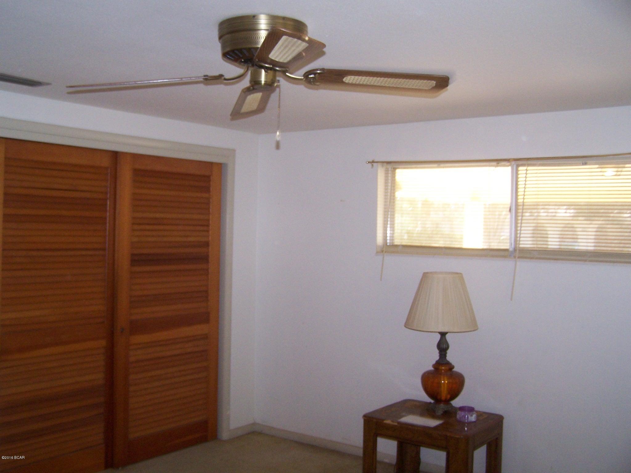 Diamond Head-Lakeside - Residential