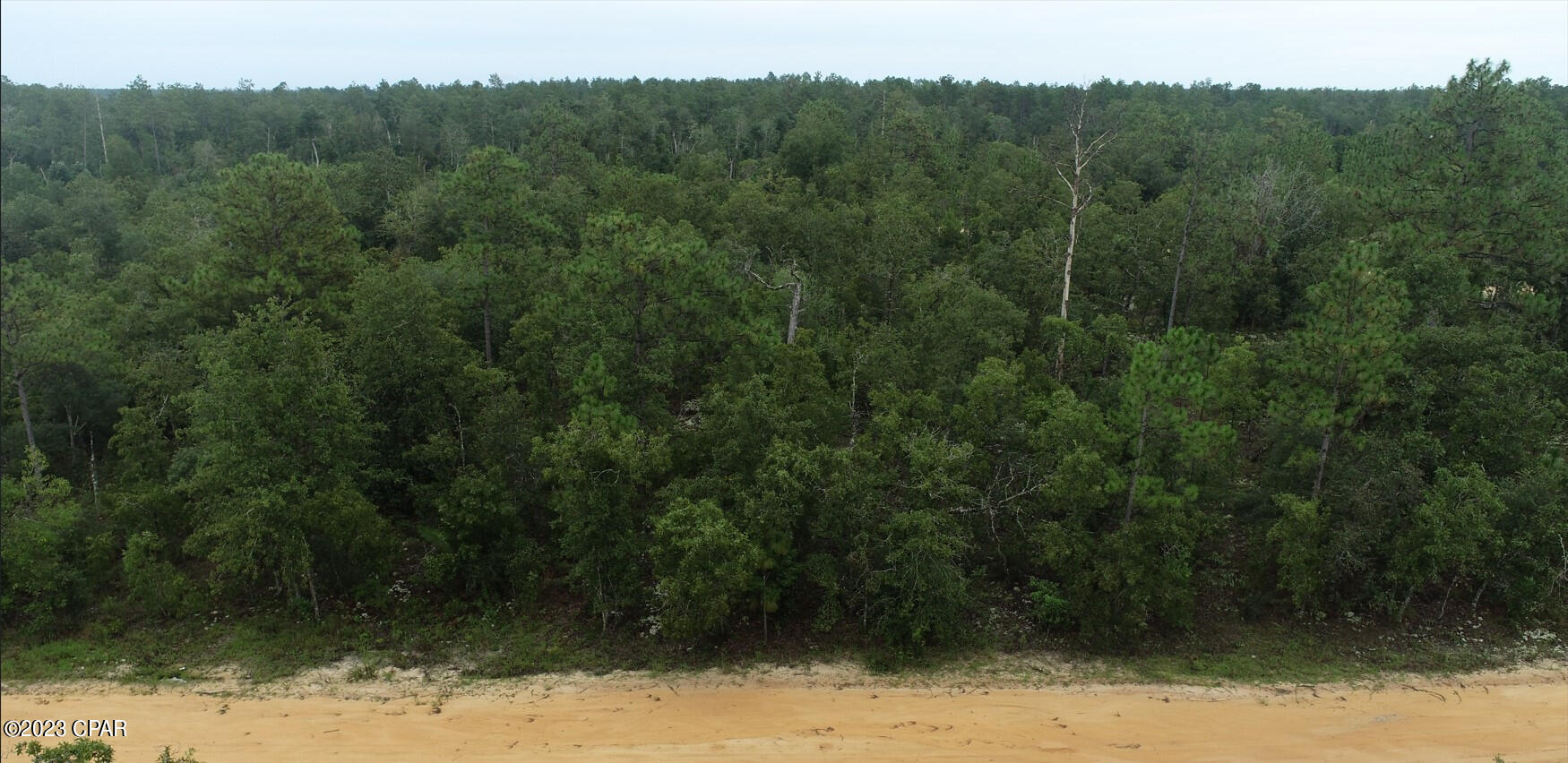 Compass Lake In The Hills - Land