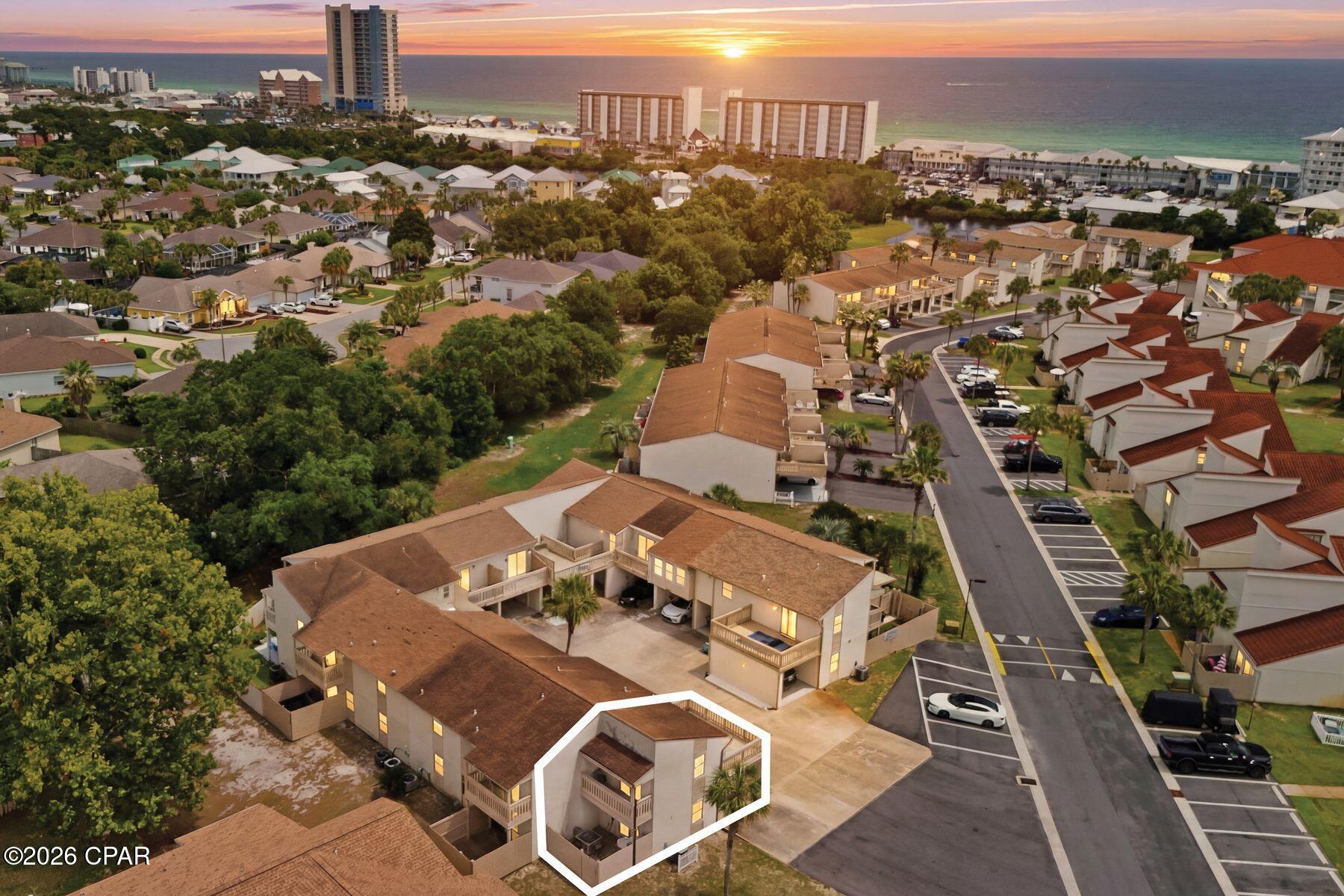 Horizon South Townhouses - Residential