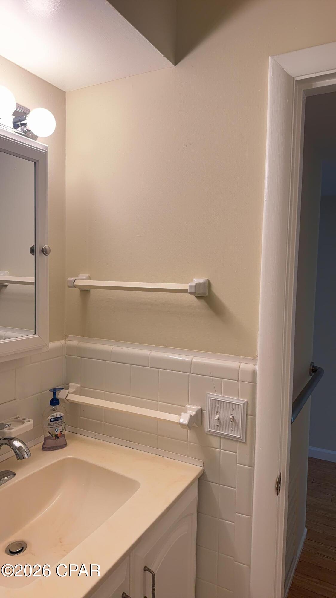 Woodlawn Unit 1 - Residential Lease