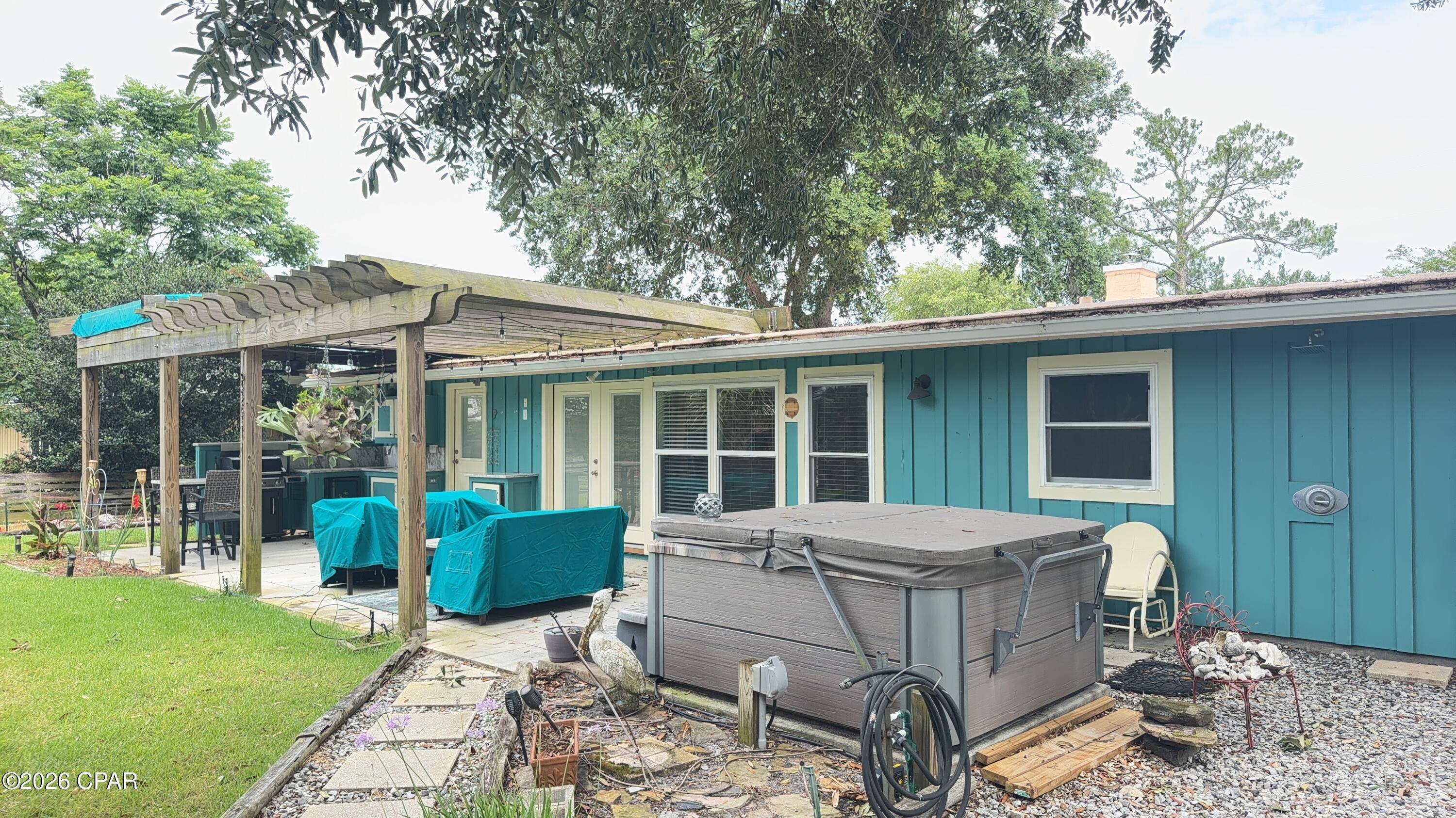 Woodlawn Unit 1 - Residential Lease