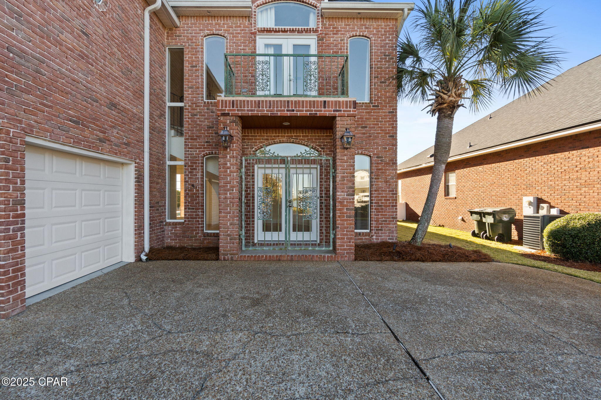 Country Club Harbour Estates - Residential