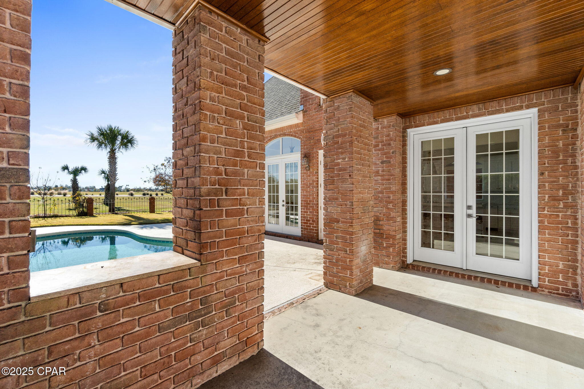 Country Club Harbour Estates - Residential