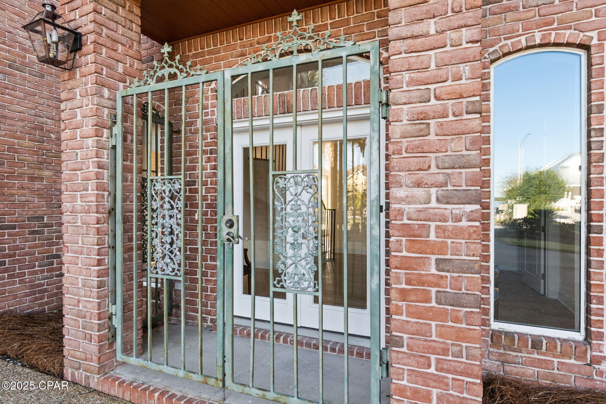 Country Club Harbour Estates - Residential