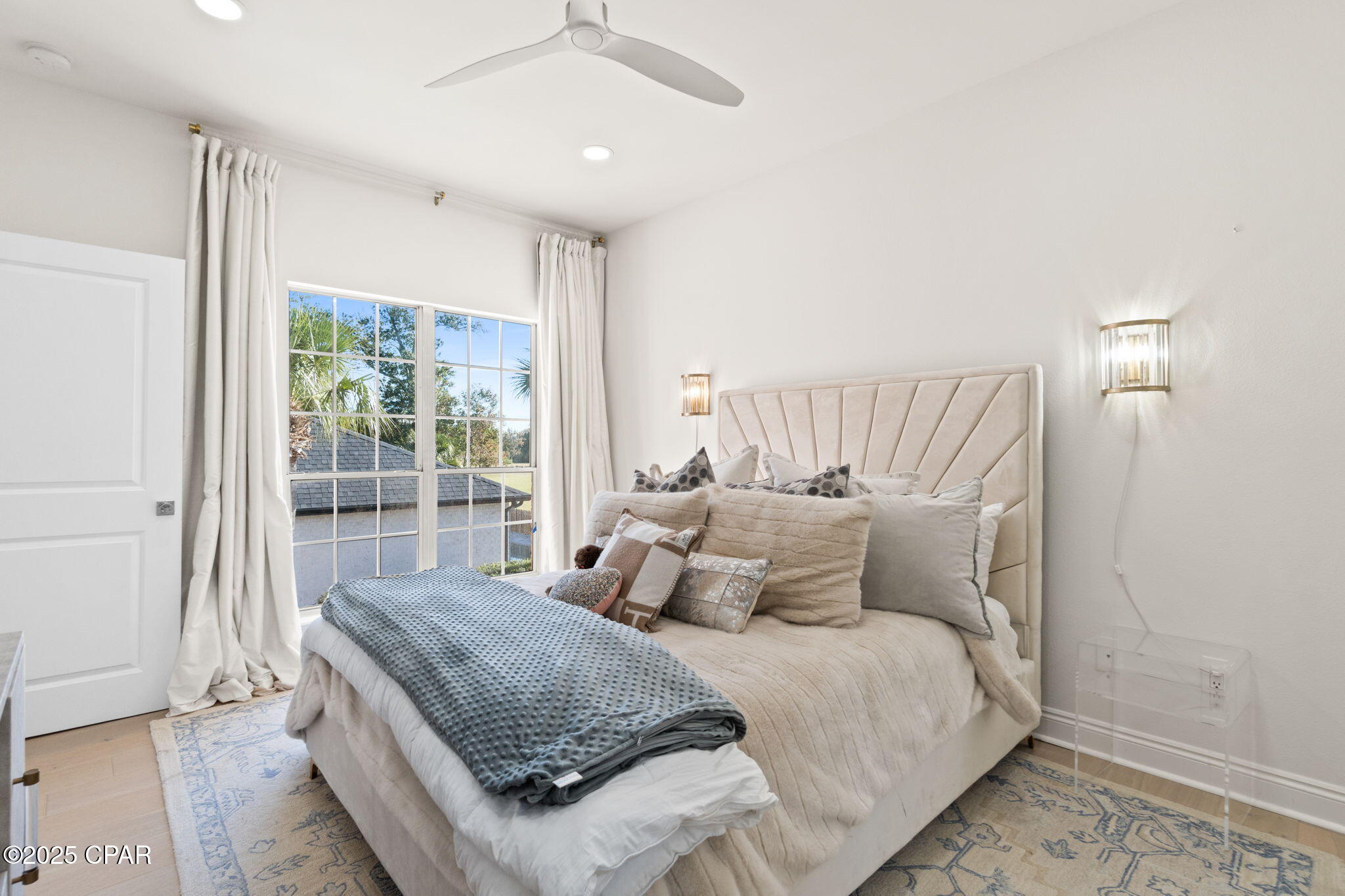 Country Club Harbour Estates - Residential