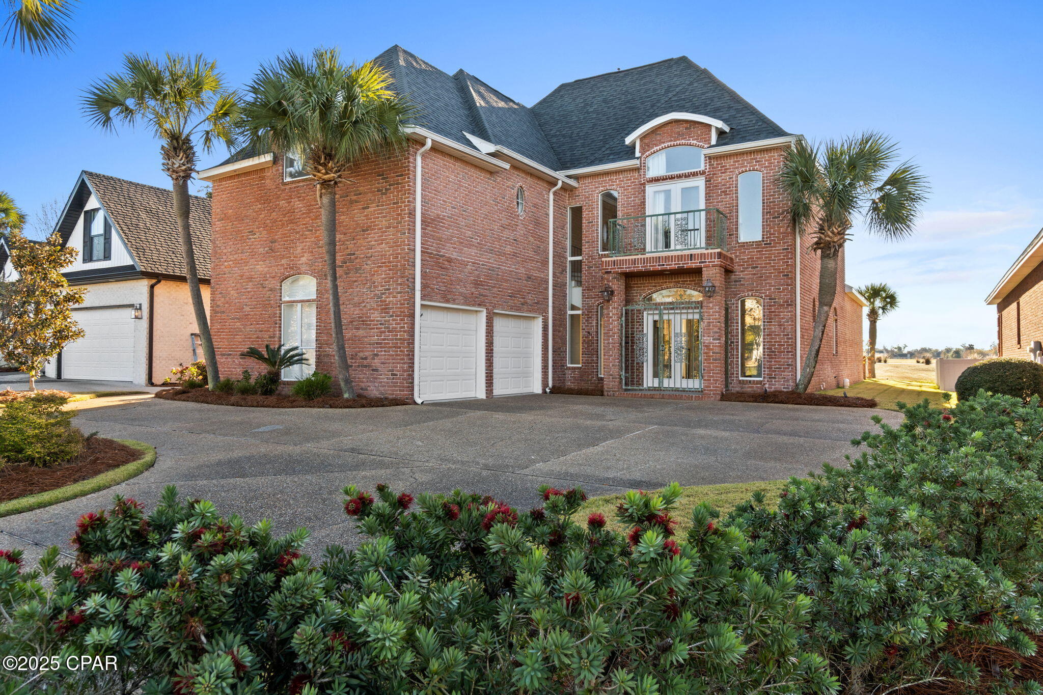 Country Club Harbour Estates - Residential