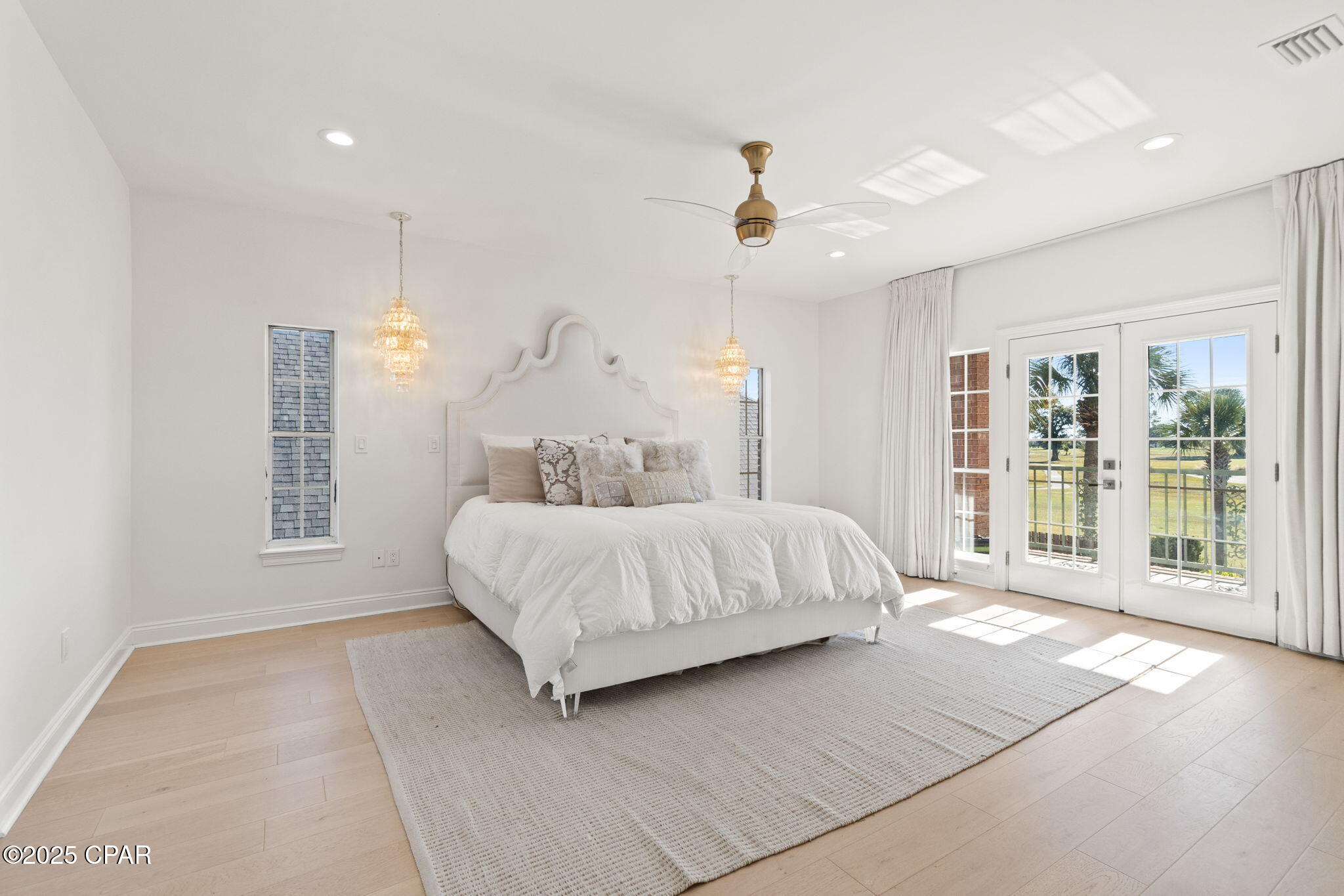Country Club Harbour Estates - Residential