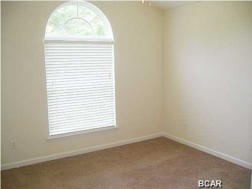 Indian Bluff Estates Unit 2 - Residential Lease