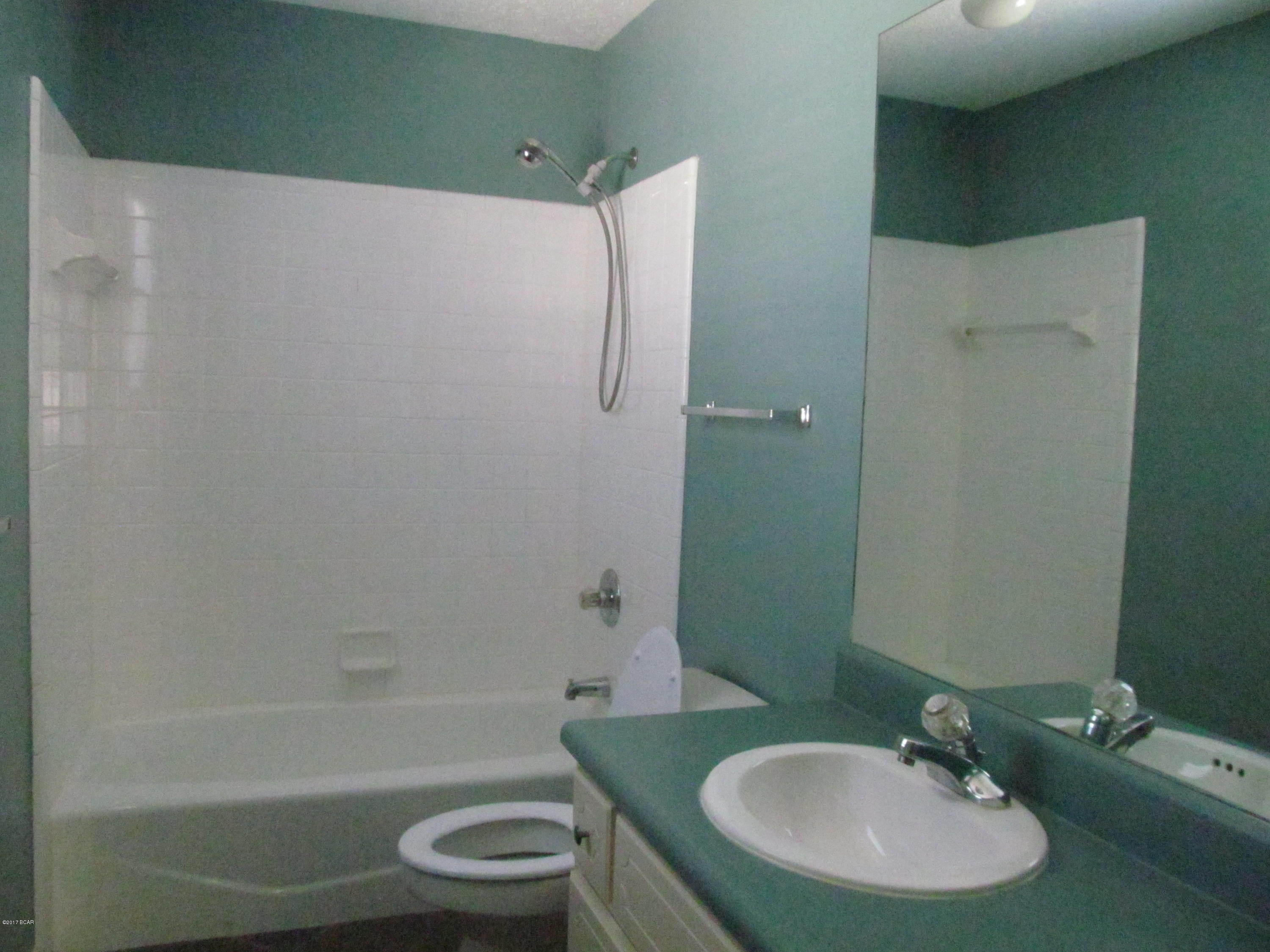 Allison Trace - Residential Lease