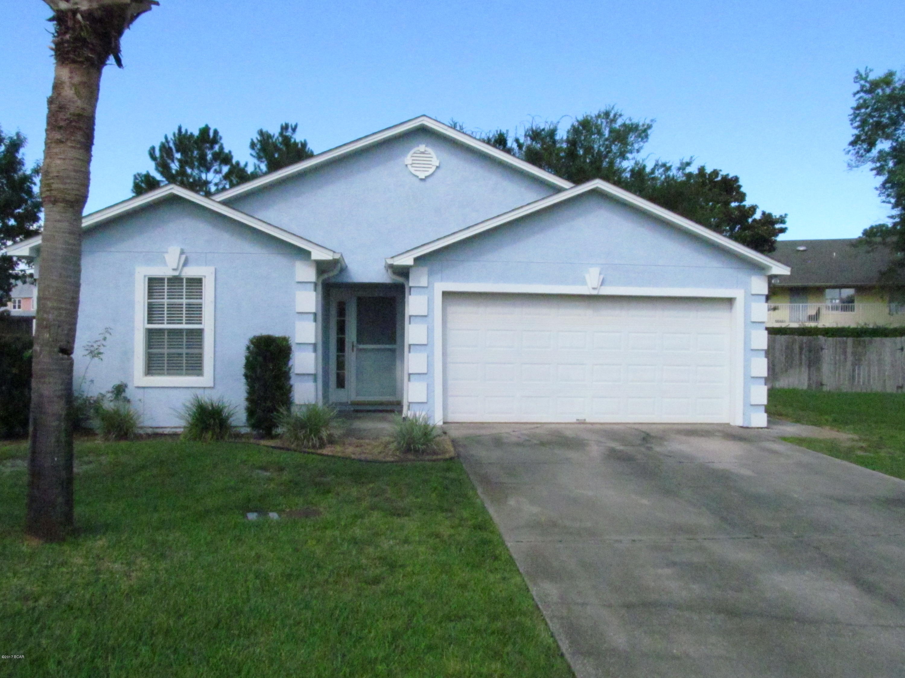 Allison Trace - Conveniently located this 3 bedroom, 2 bath home features a split bedroom floor plan, open living area with fireplace, wood flooring in living area, garage and large fenced in backyard. Sprinkler system is on well pump. No pets allowed.