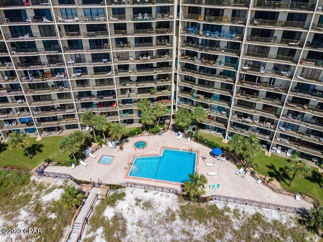 The Commodore - Residential