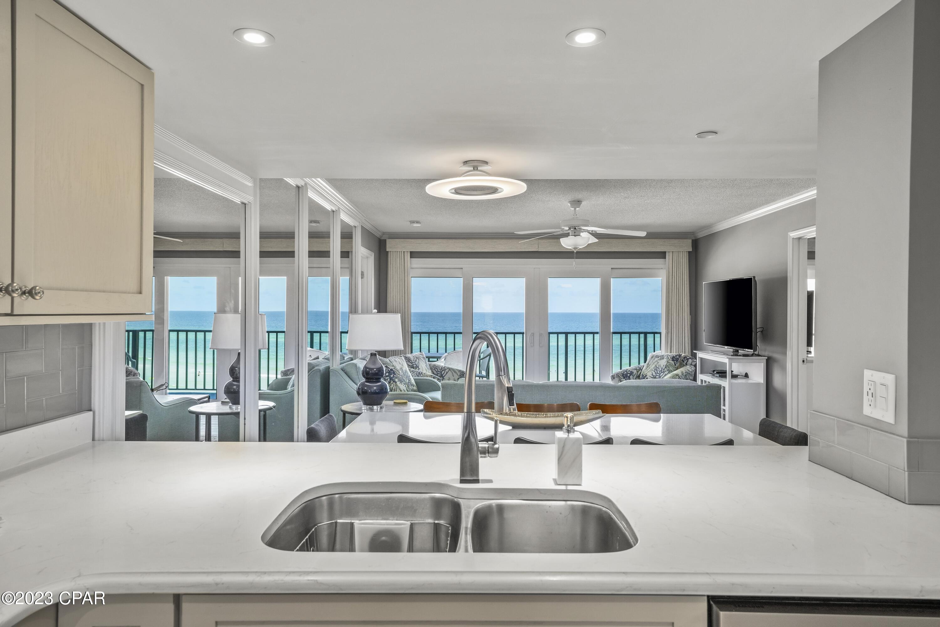 The Commodore - Residential