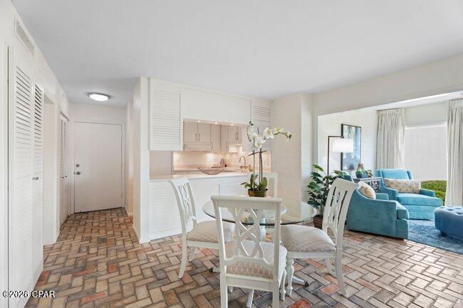 Bay Point Studio Villas Unit 2 - Residential